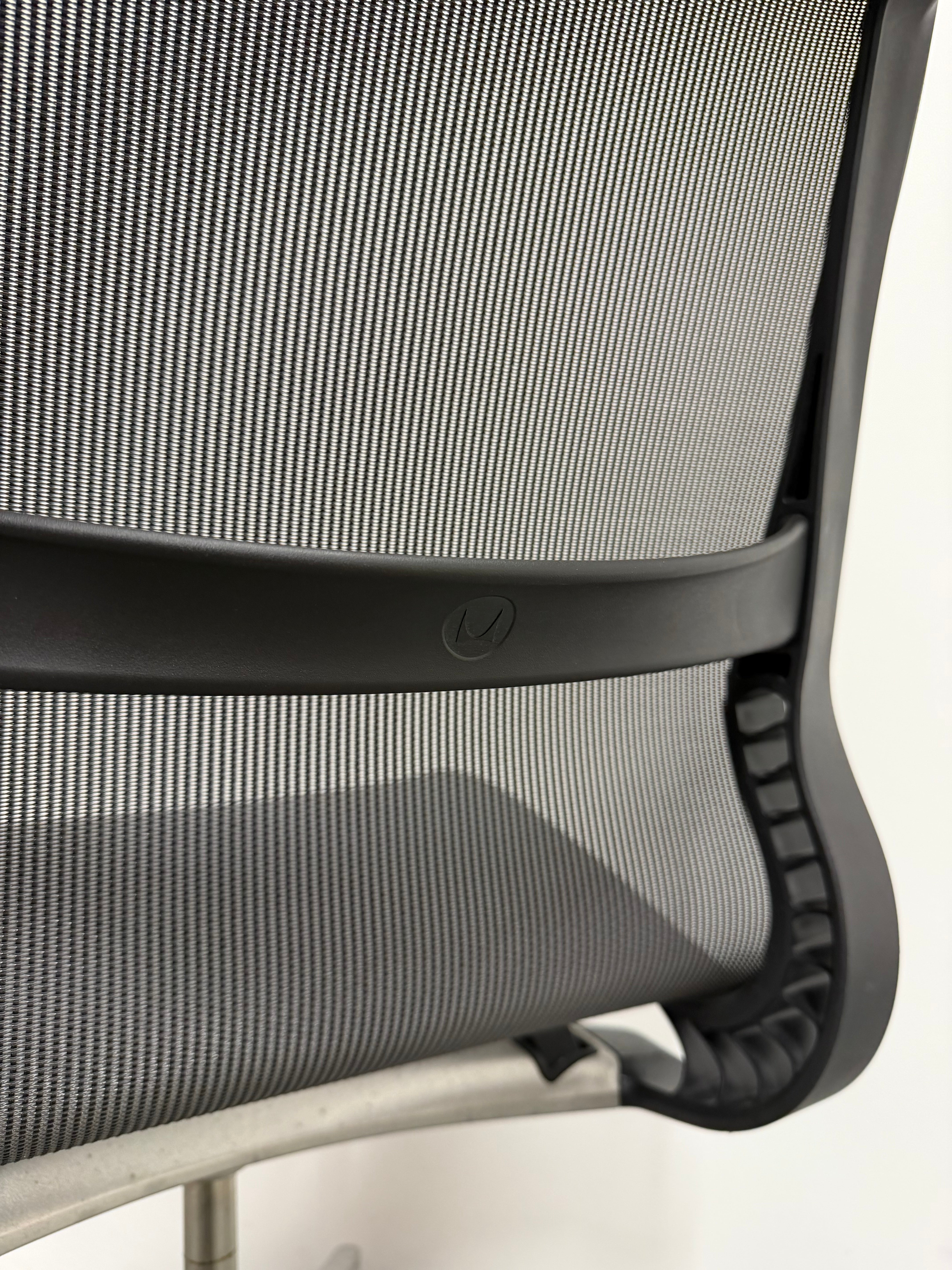 Herman Miller Setu Chair – Armless / Graphite Grey