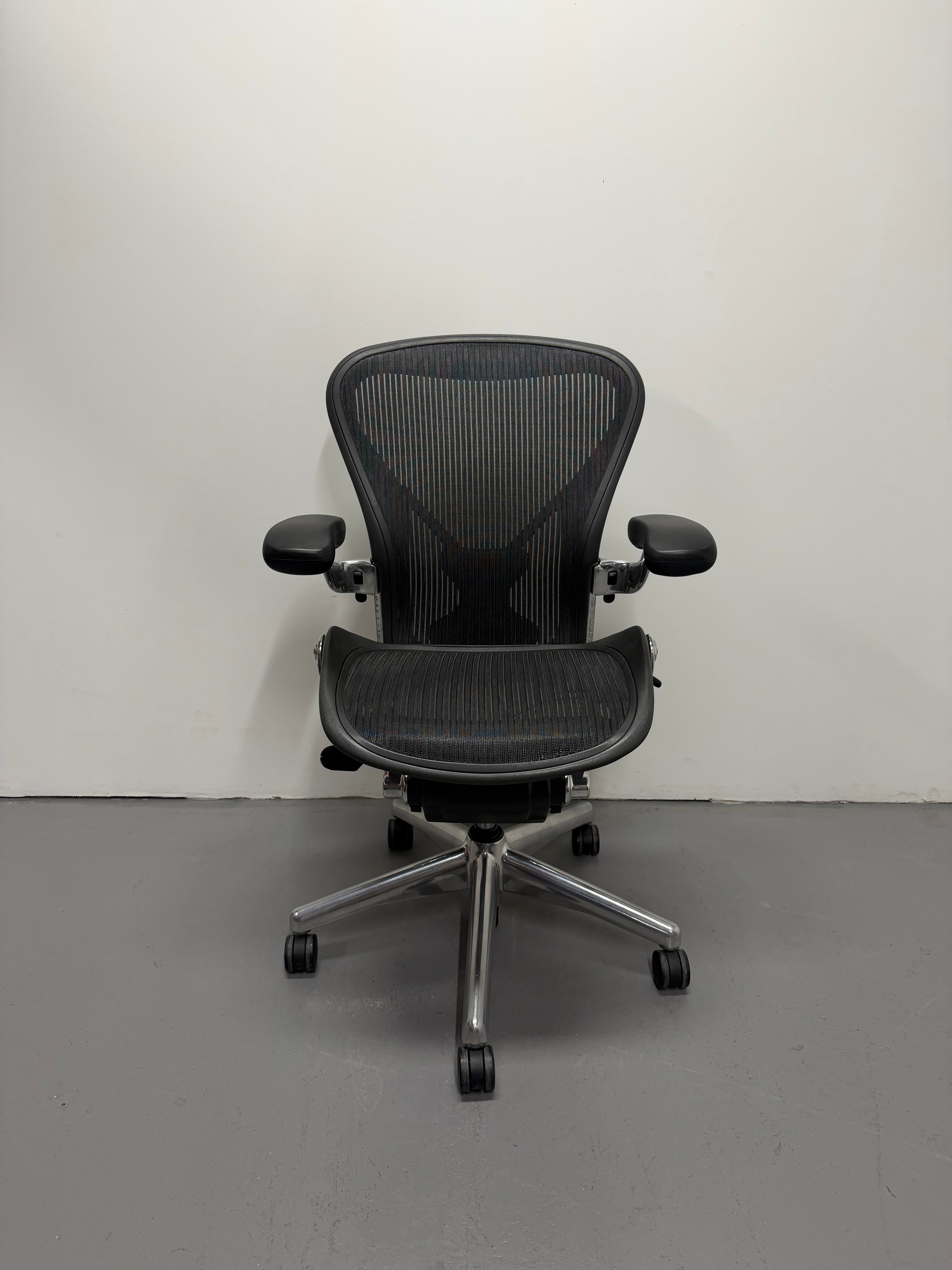 Herman Miller Aeron Chair with arms - Size B - Custom Chrome Base