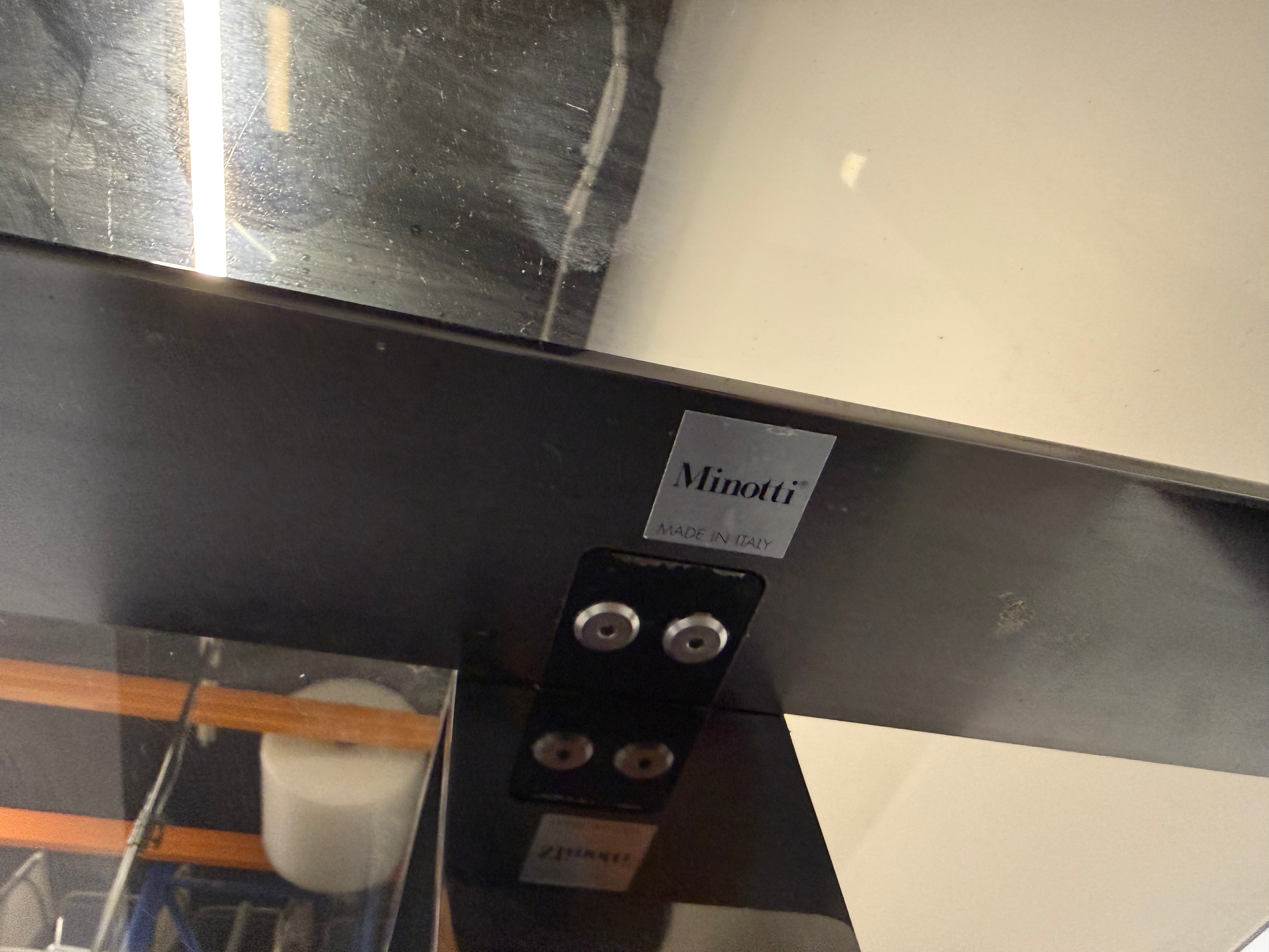 Minotti Williams Console Table by Rodolfo Dordoni – Italian Design