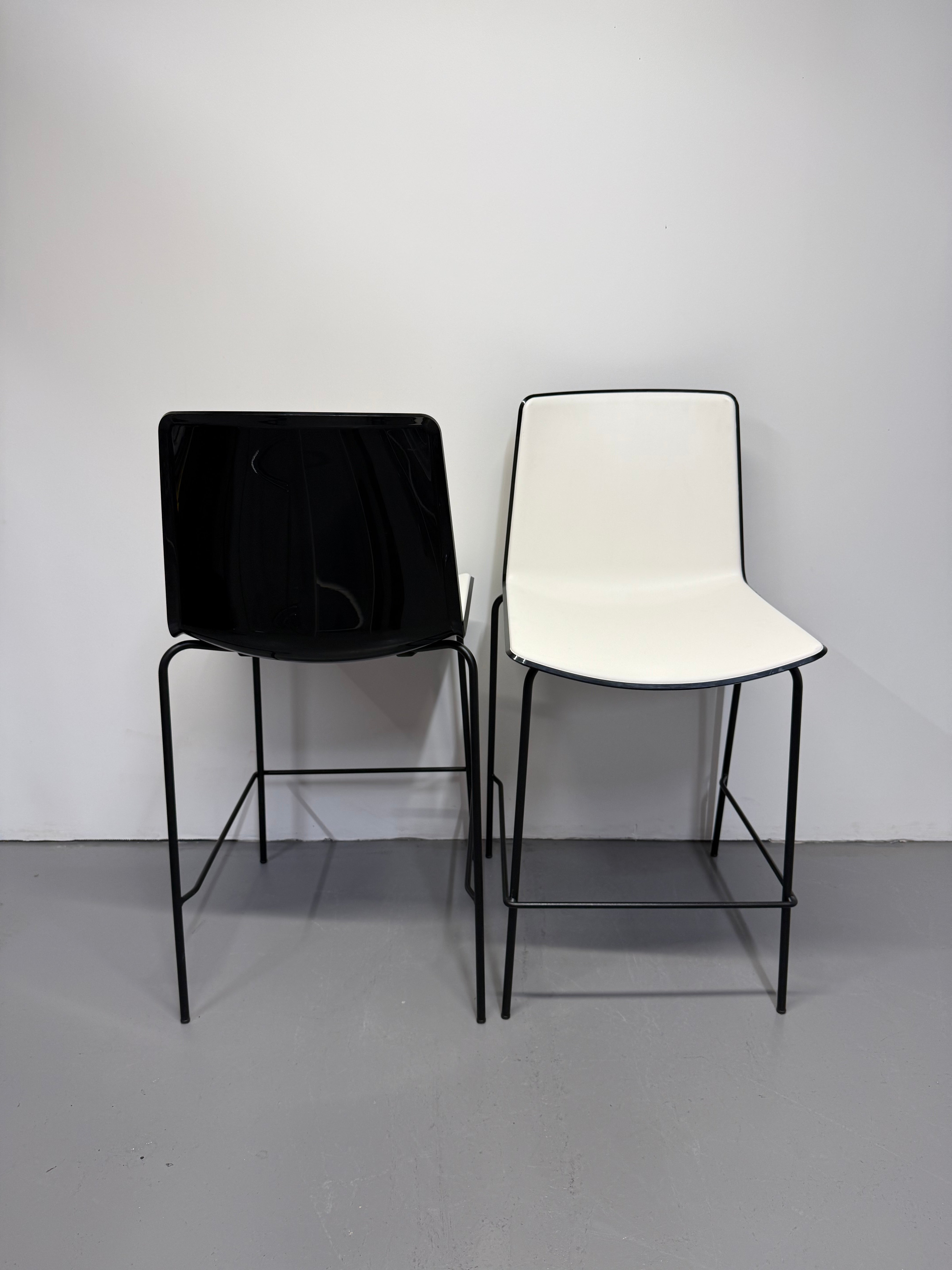 Pedrali Tweet Barstool - White Seat with Black Frame