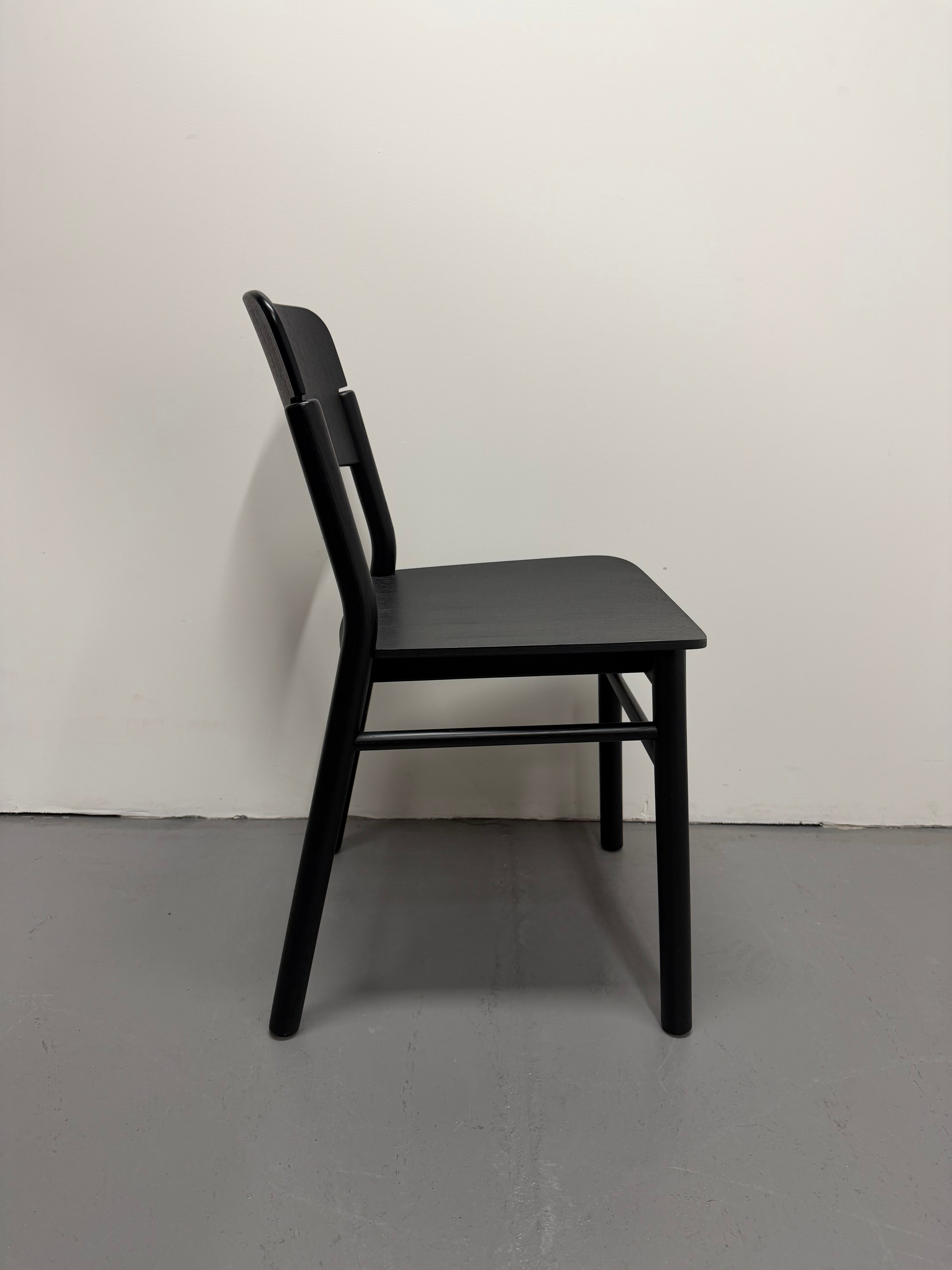 Pop Chair by SIPA – Black (Made in Italy)