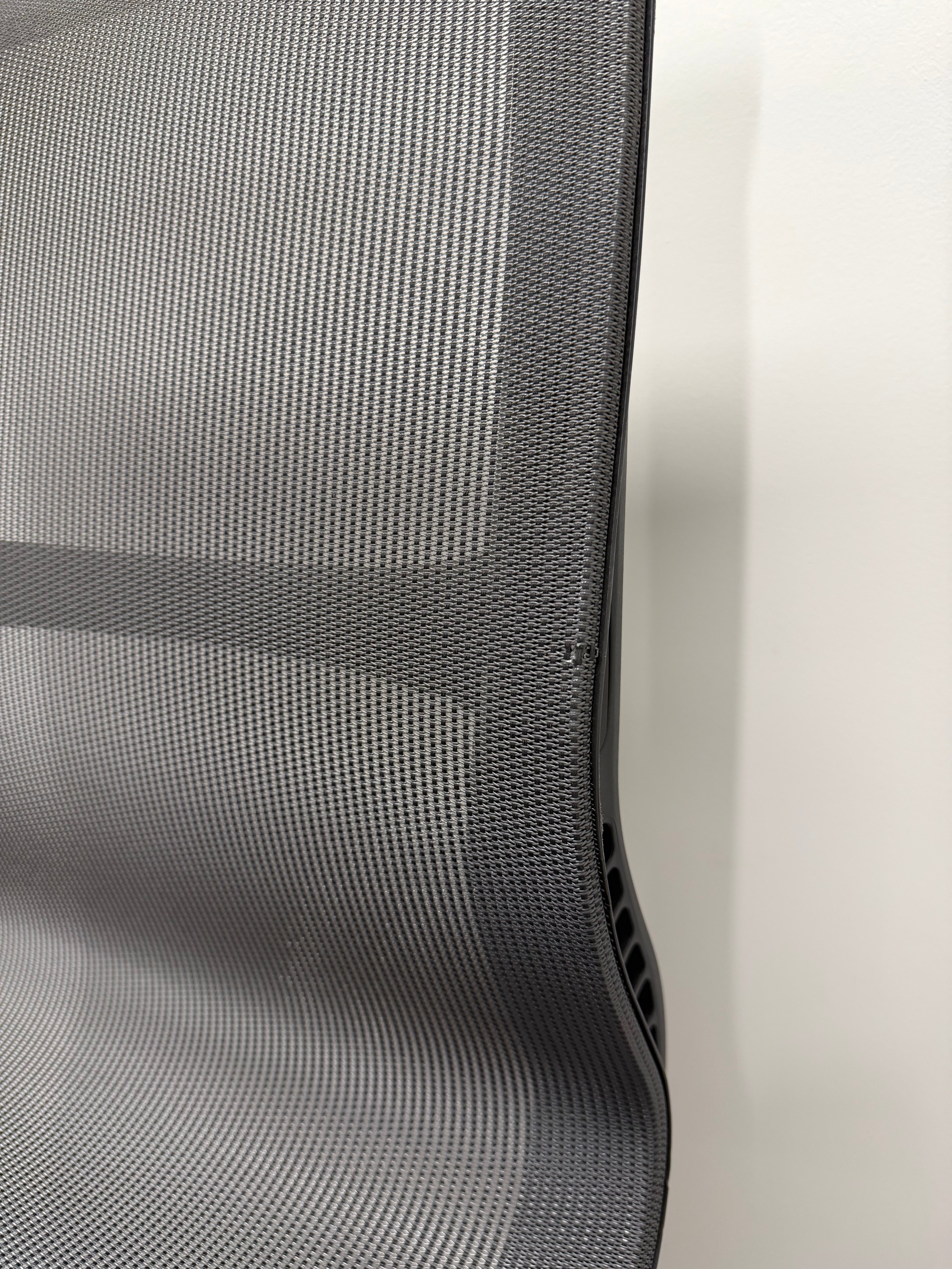 Herman Miller Setu Stool - Armless / Graphite Grey