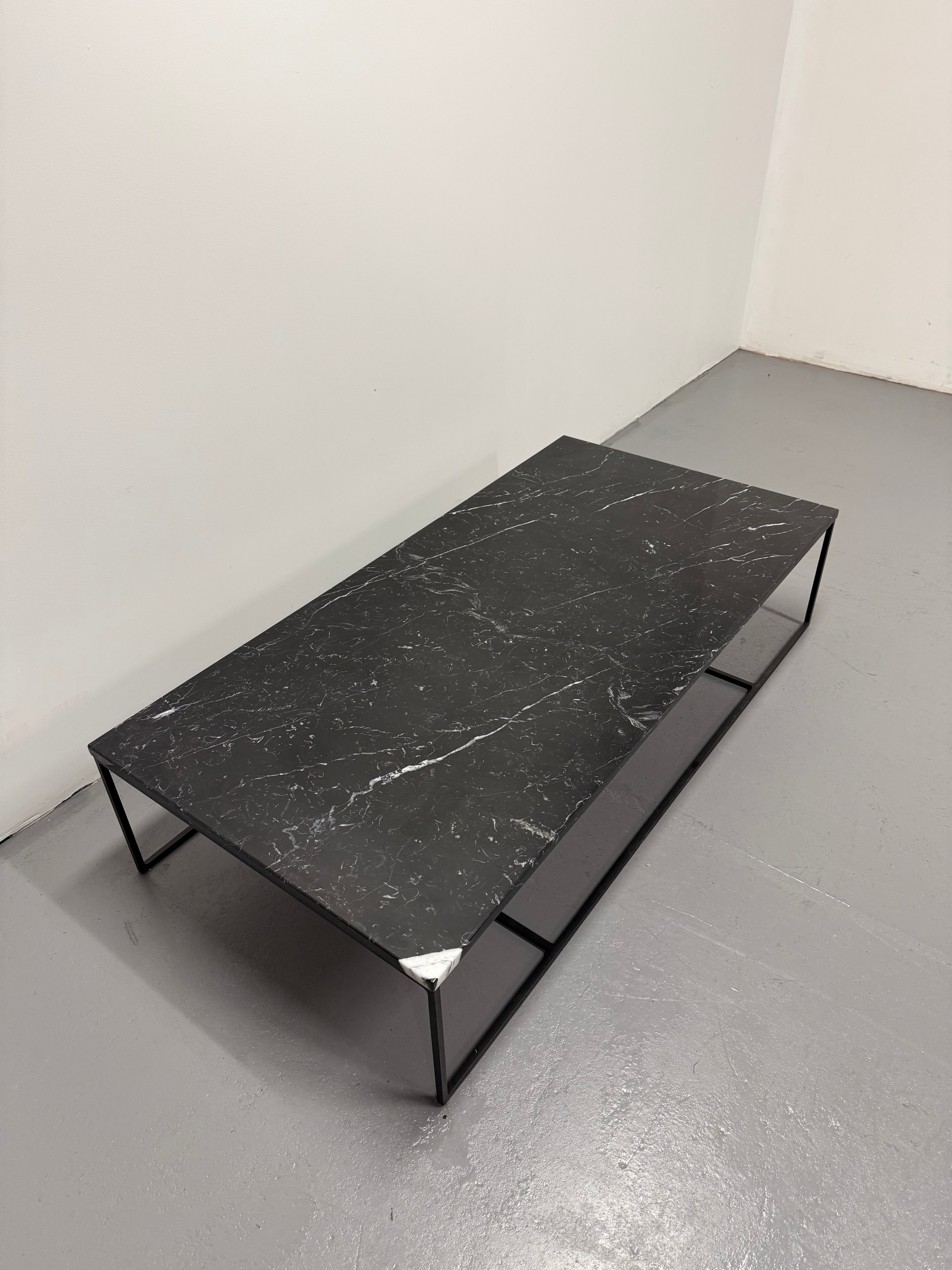 Minotti Calder Coffee Table – Marble Top / Metal Base