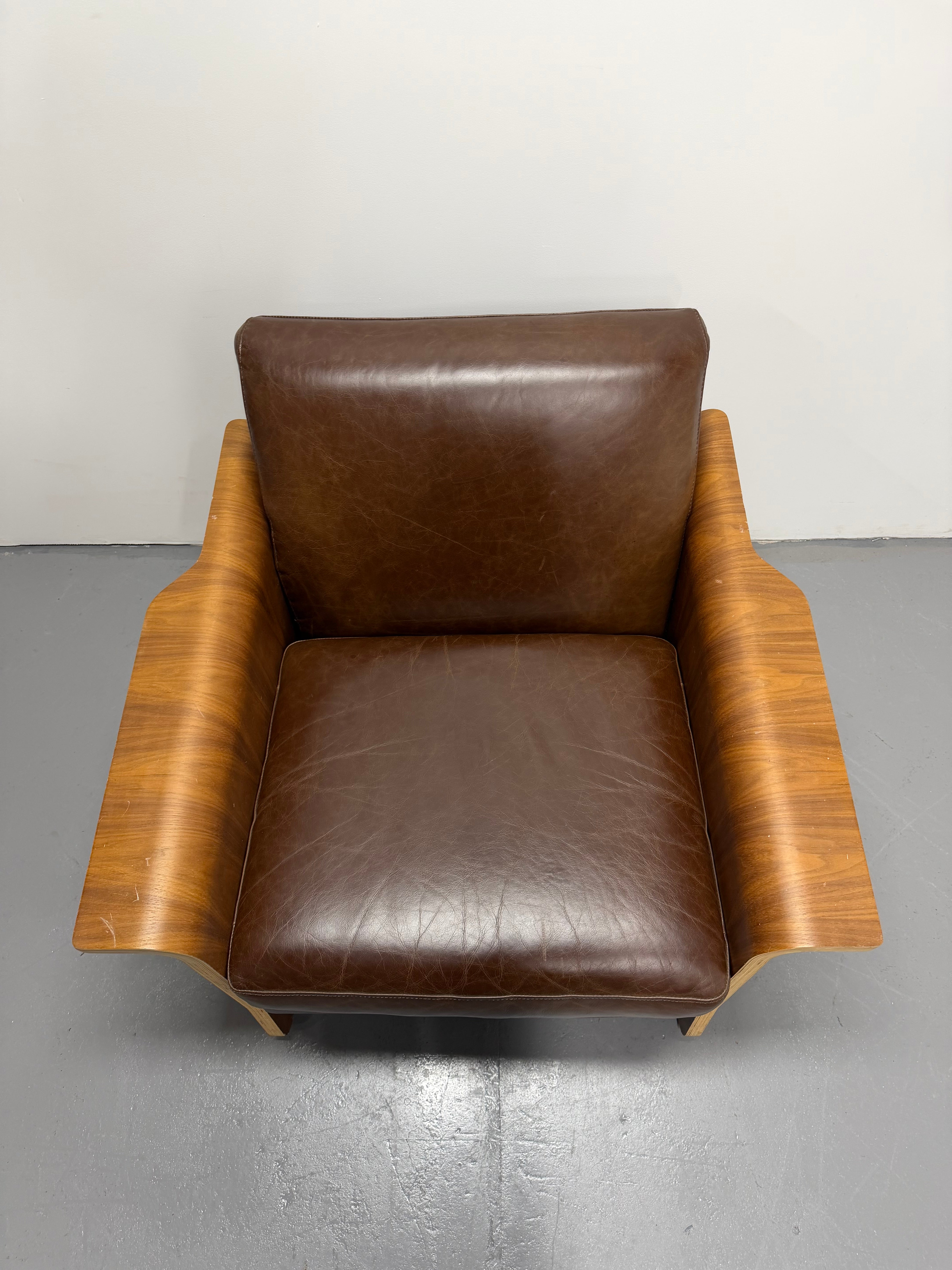 Gus Lodge Chair – Brown Leather & Walnut