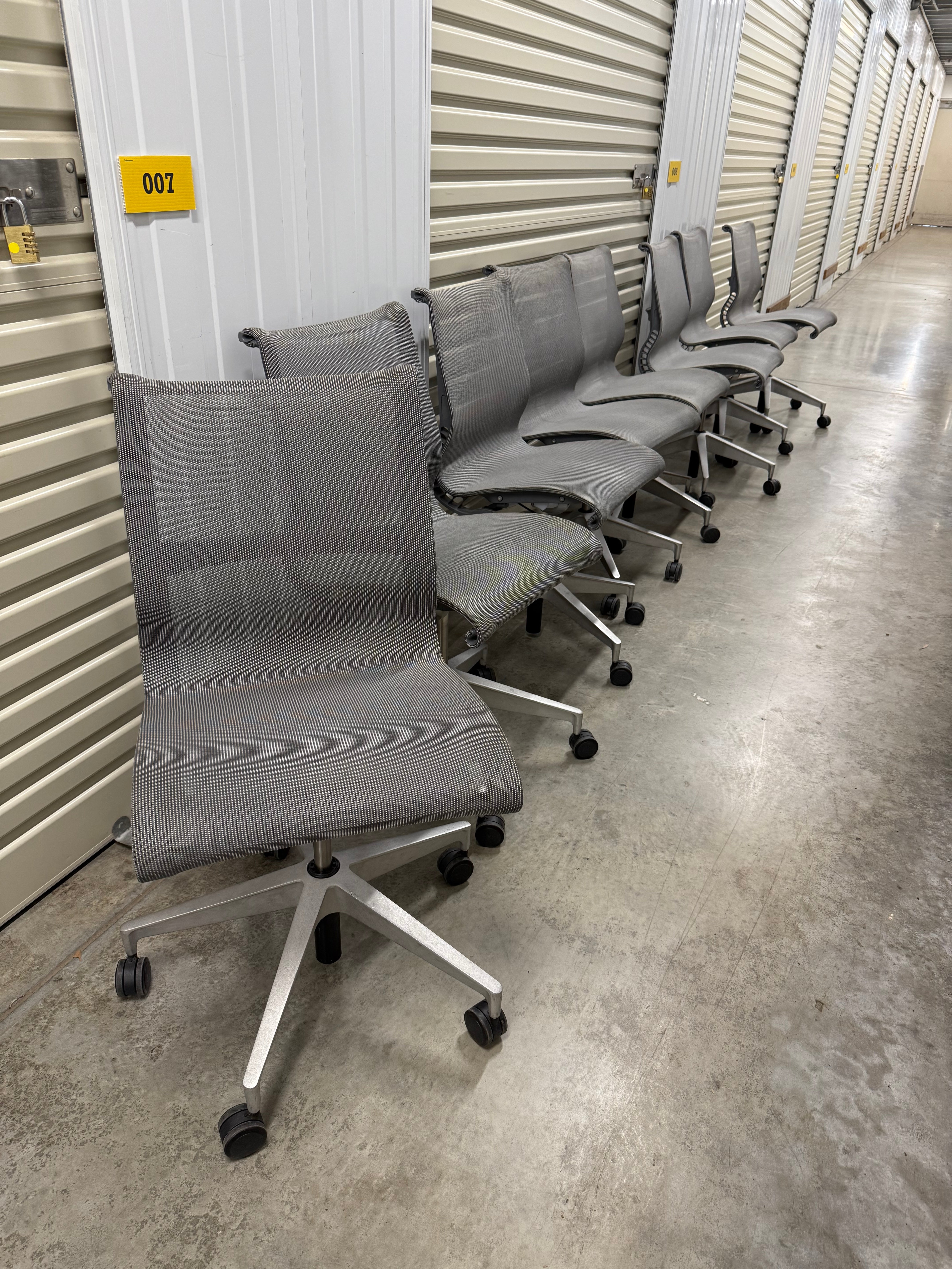 Herman Miller Setu Chair – Armless / Grey