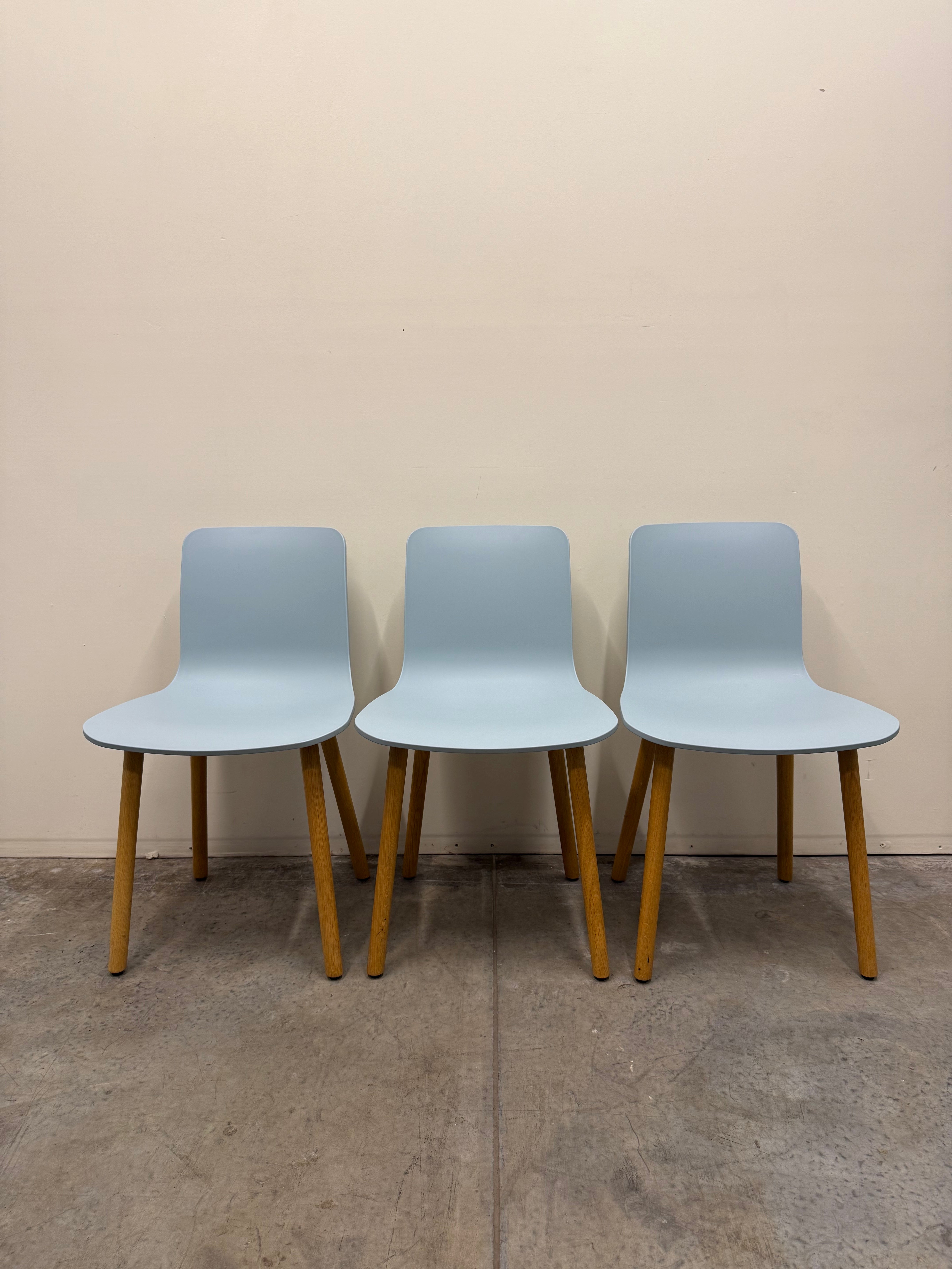 Vitra HAL Wood Chair – Light Blue Seat with Oak Legs by Jasper Morrison