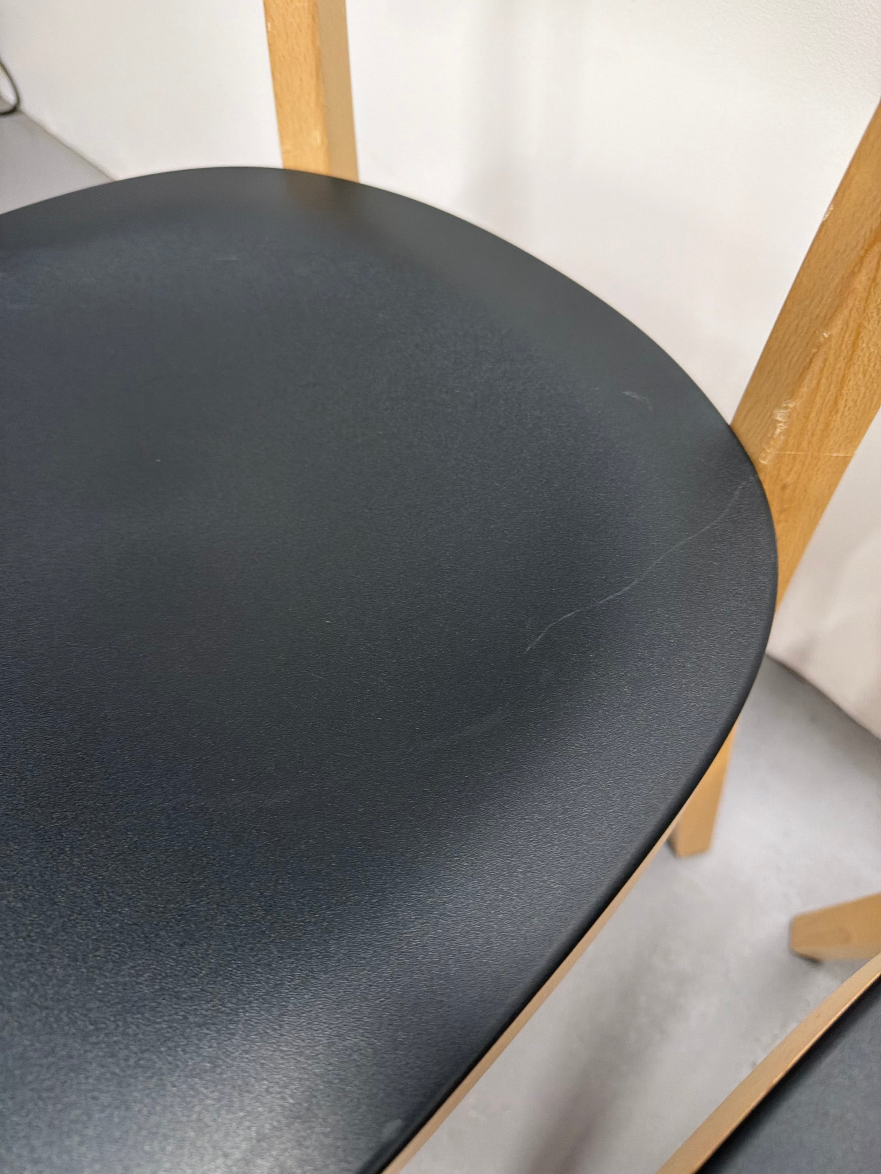 Vitra Basel Chair by Jasper Morrison – Black & Natural Wood