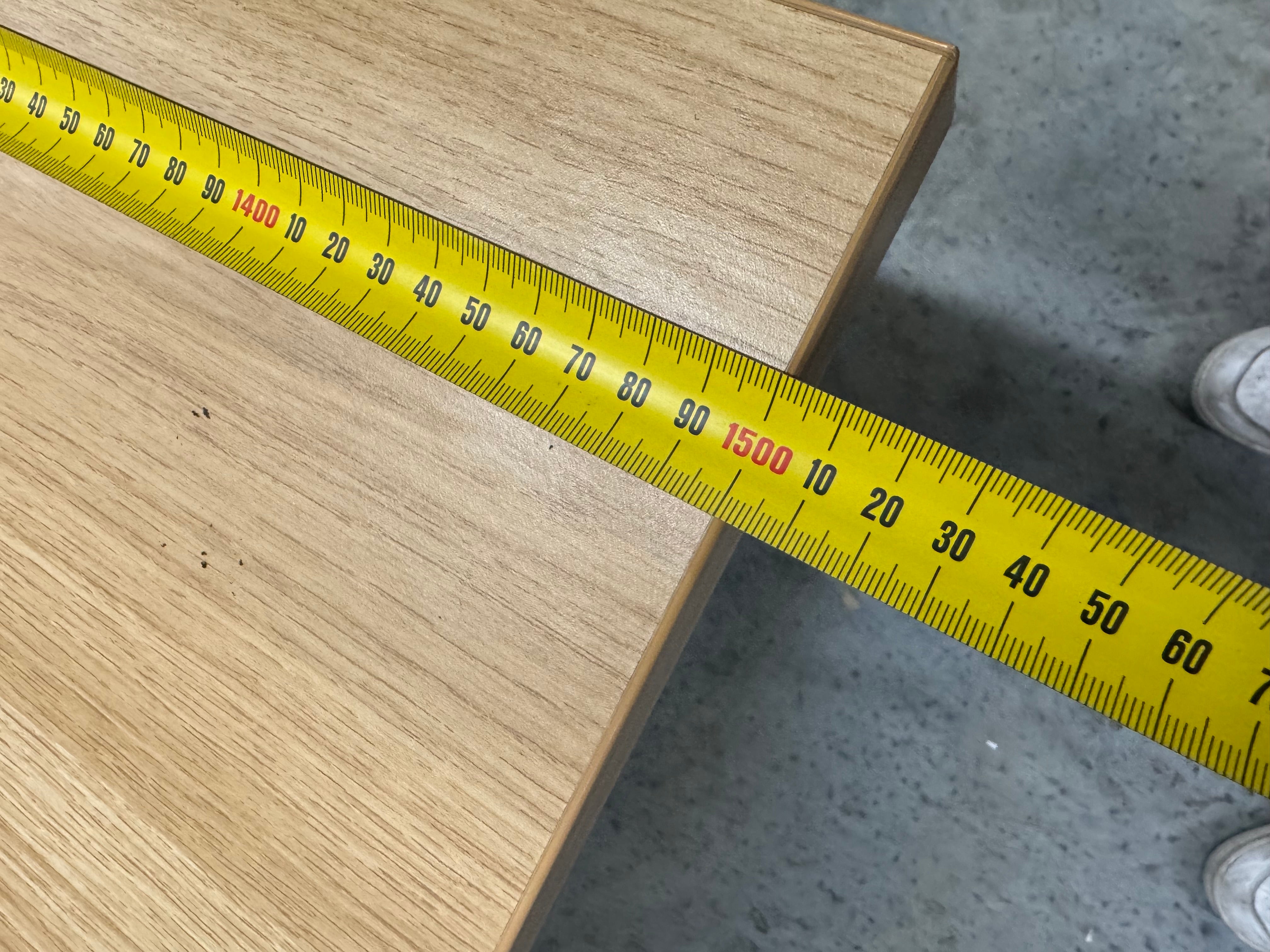 UR Table by Thinking Works – Meeting Table 1500 x 900 mm