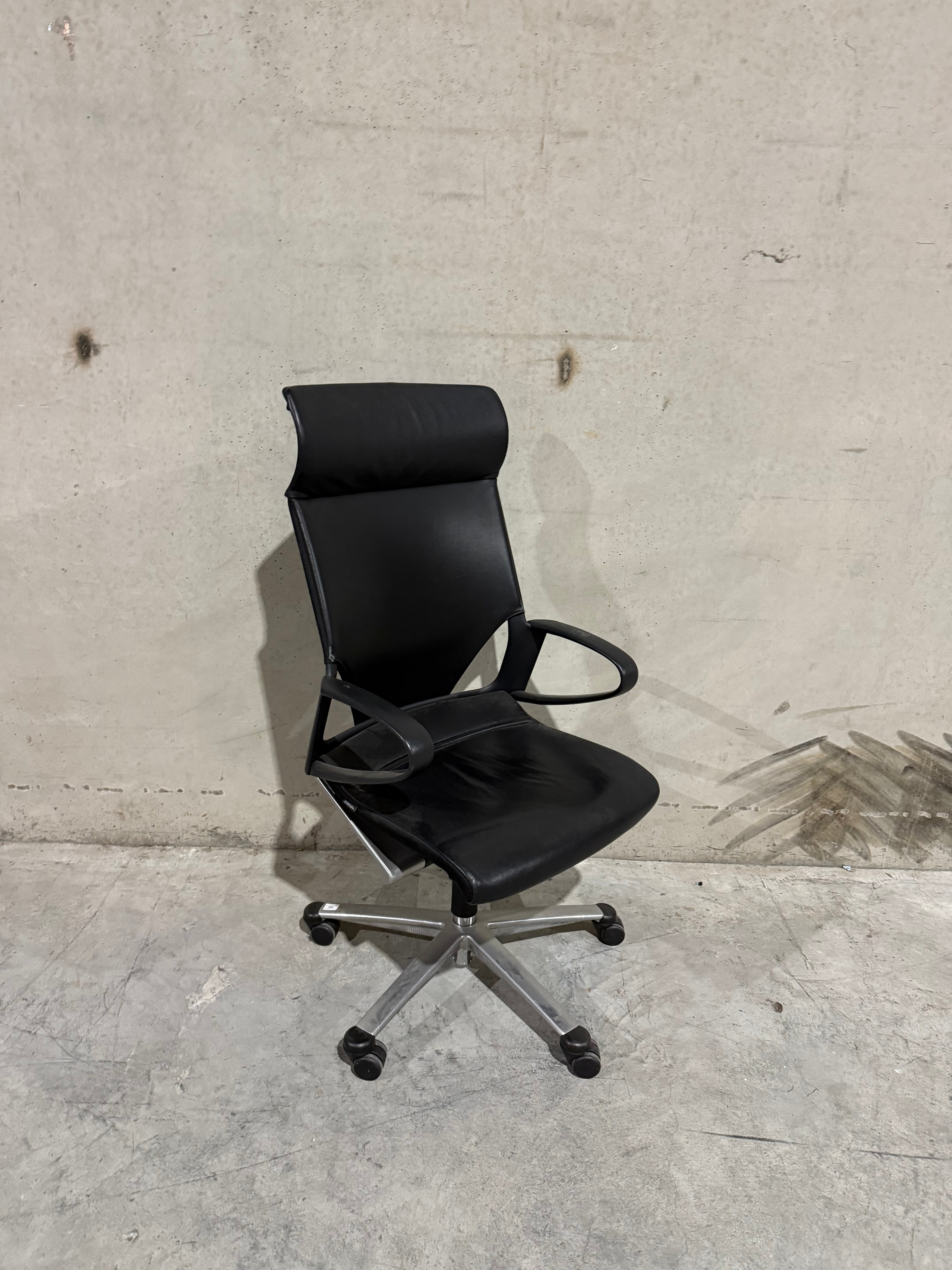 Wilkhahn Modus Executive Chair High Back - Black Leather