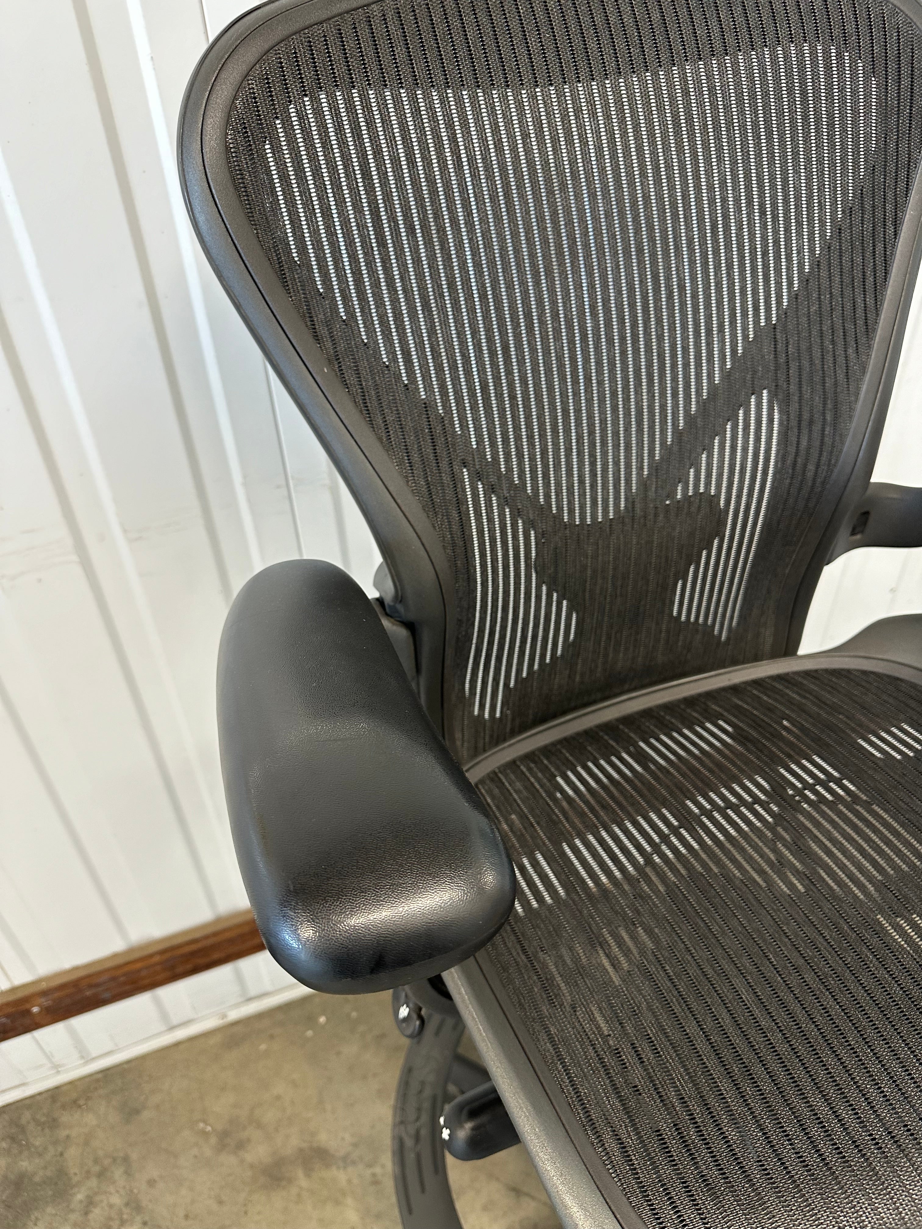 Herman Miller Aeron High drafting stool chair with Posture Fit - Size B