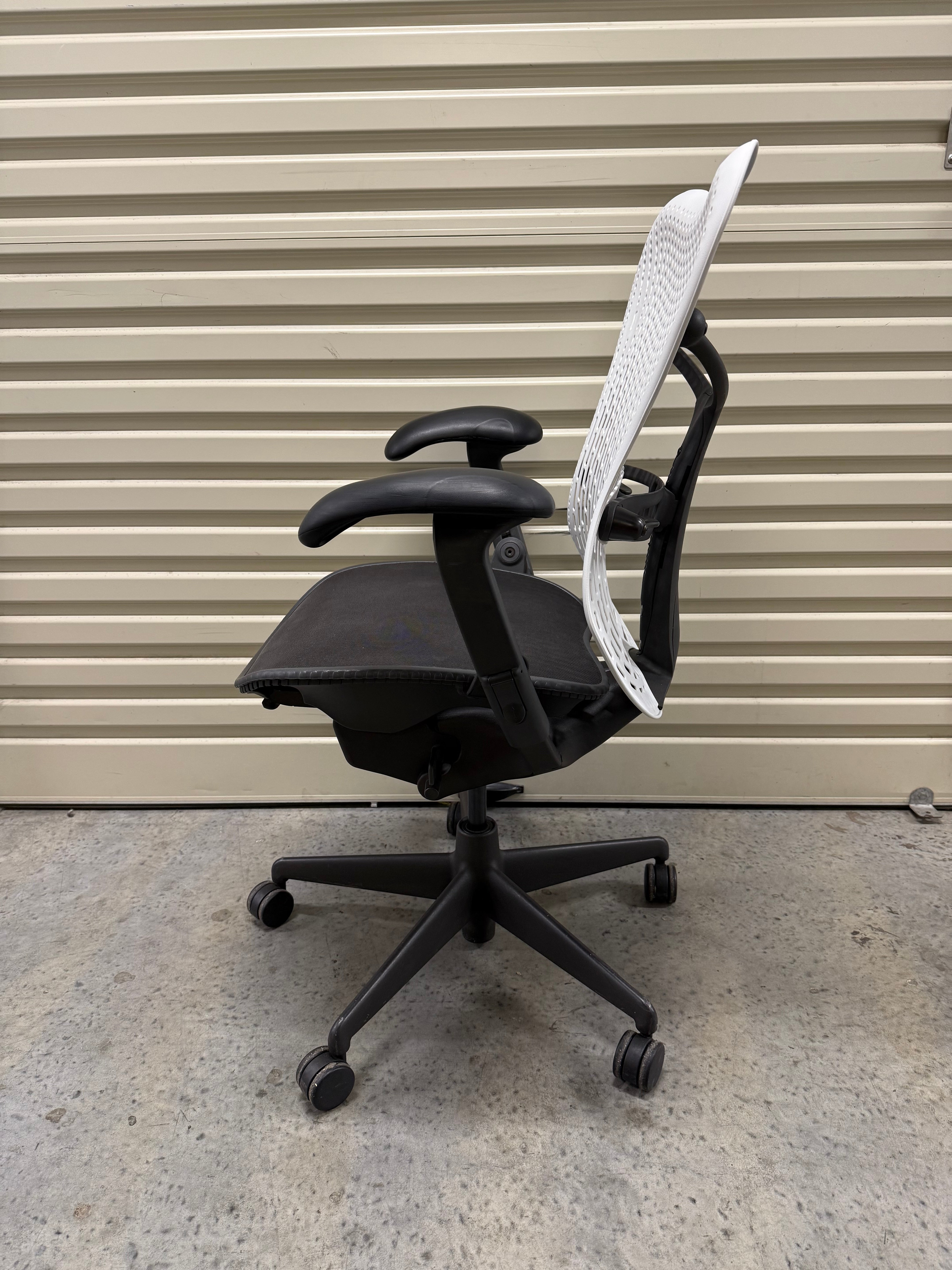 Herman Miller Mirra Chair - Armrest – Custom Build (New Alpine White Back, Grey Seat)