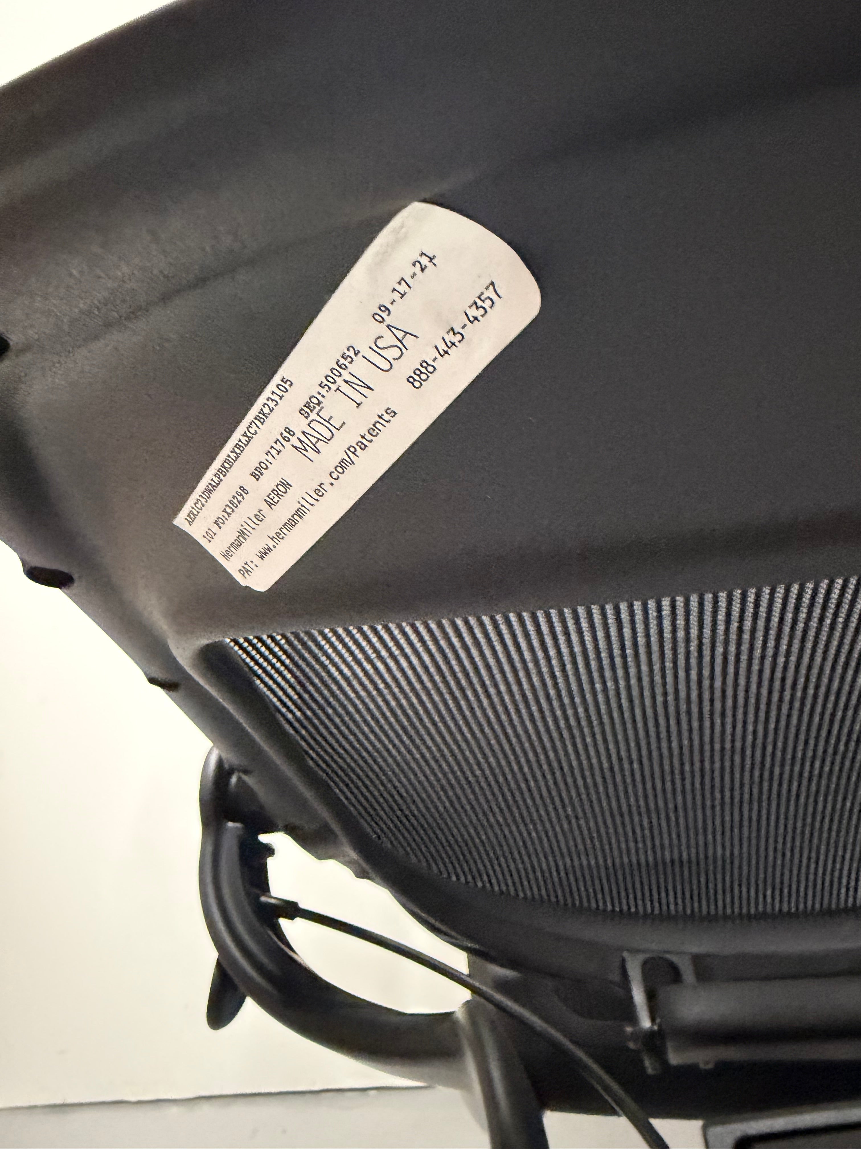 Herman Miller Aeron Remastered Size C Chair in Onyx | Ex-Showroom