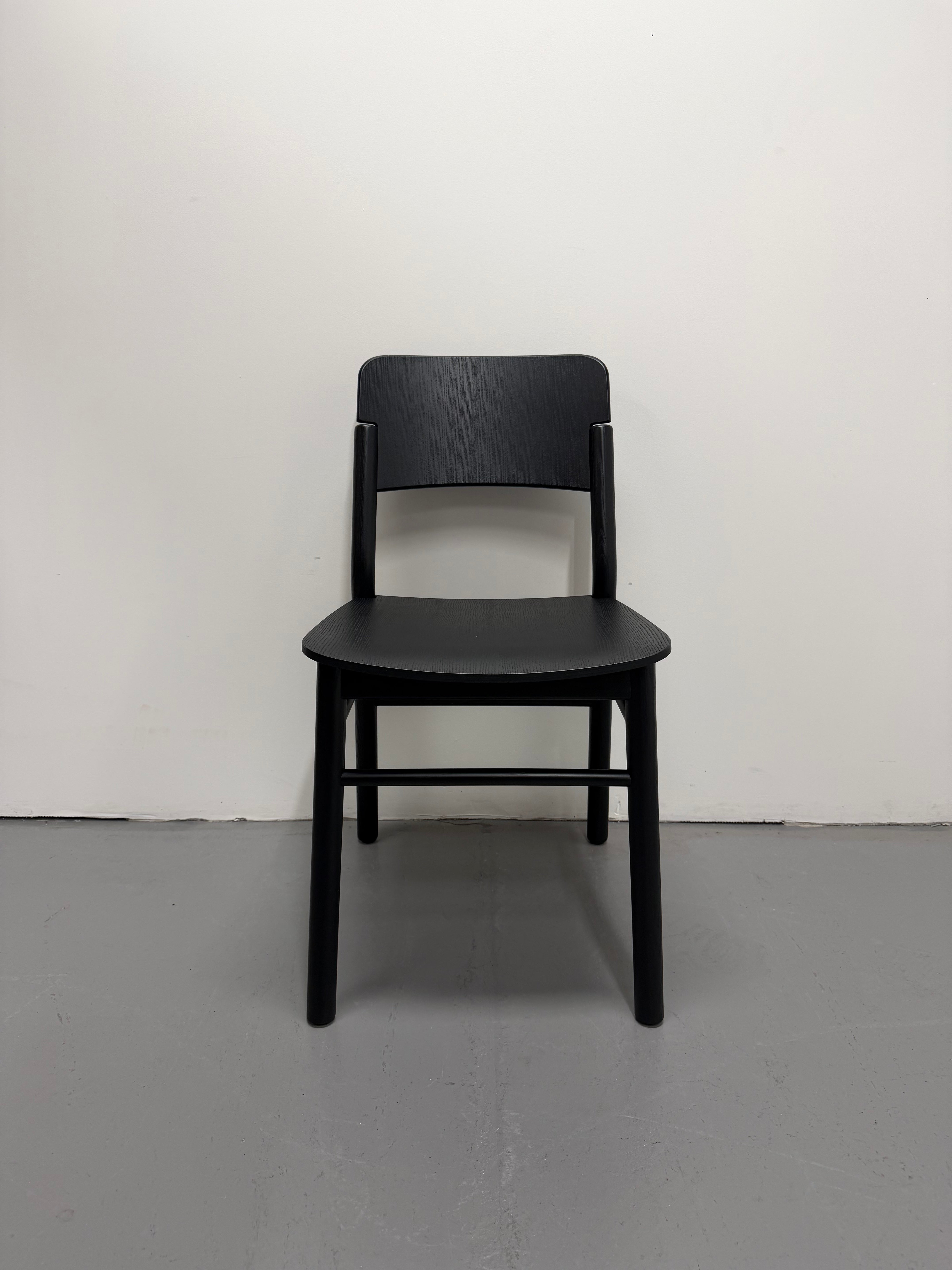 Pop Chair by SIPA – Black (Made in Italy)