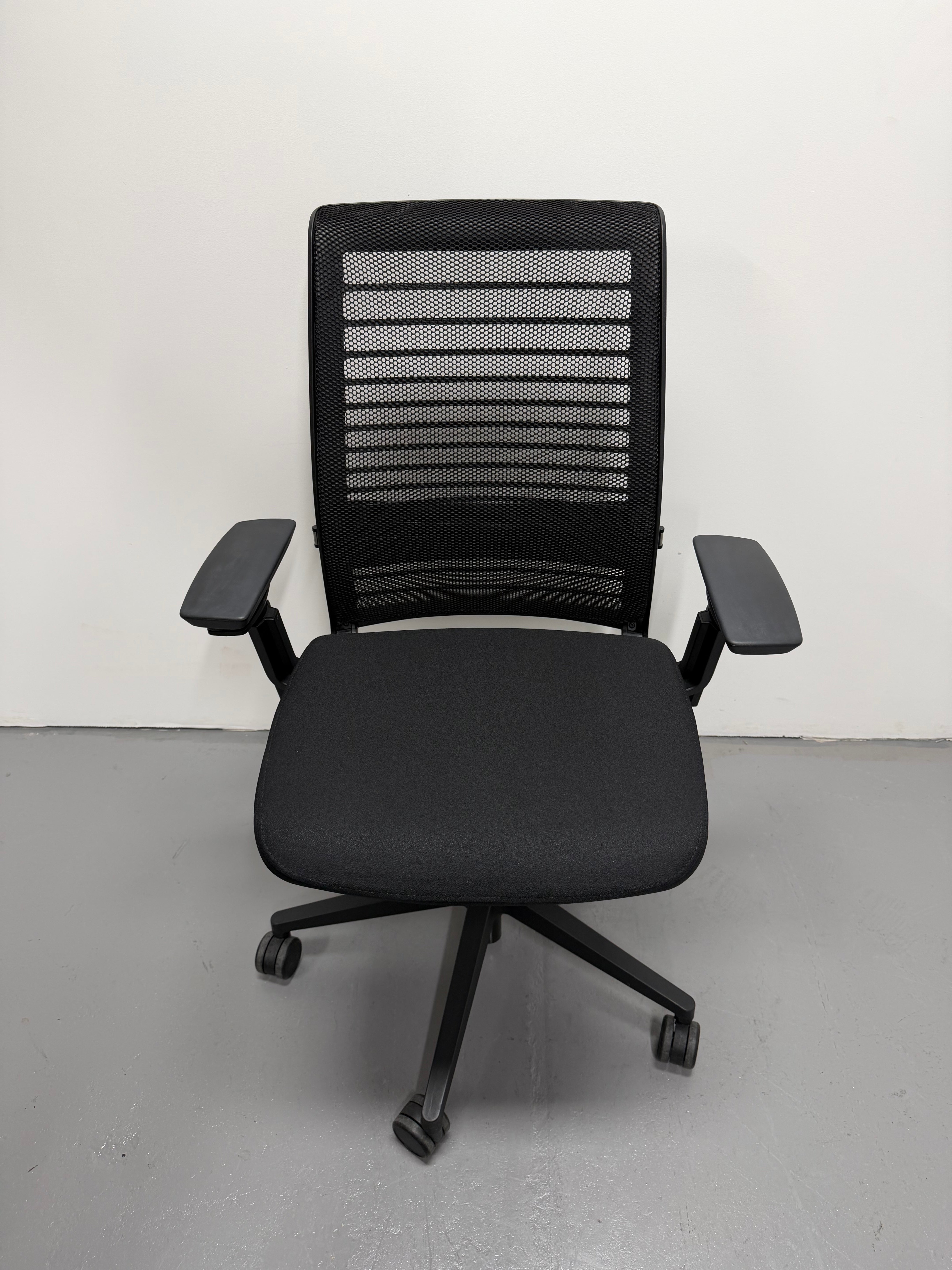Steelcase Think v1 - Ergonomic Office Chair