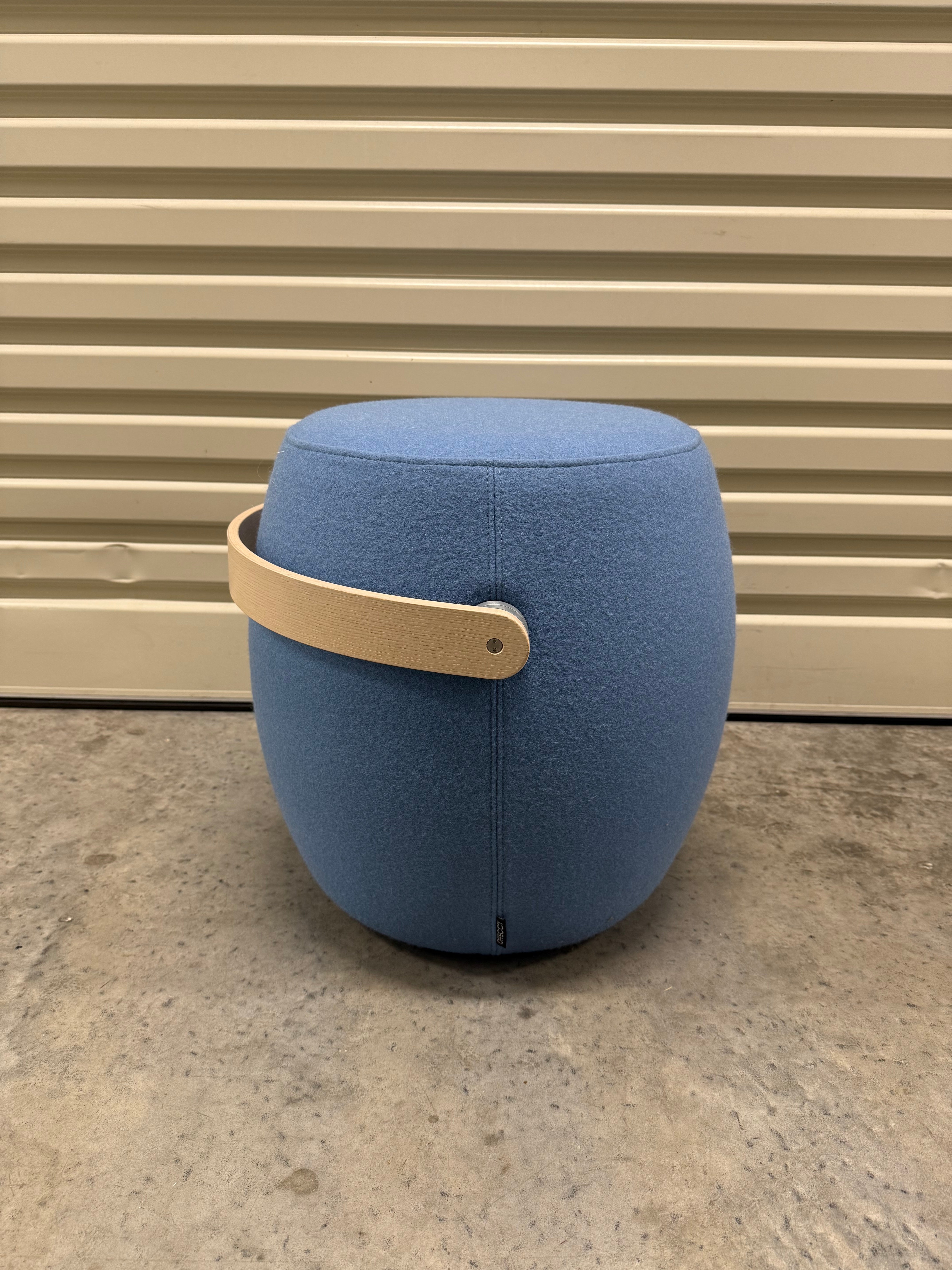 Offecct Carry On Ottoman with Wood Handle – Blue