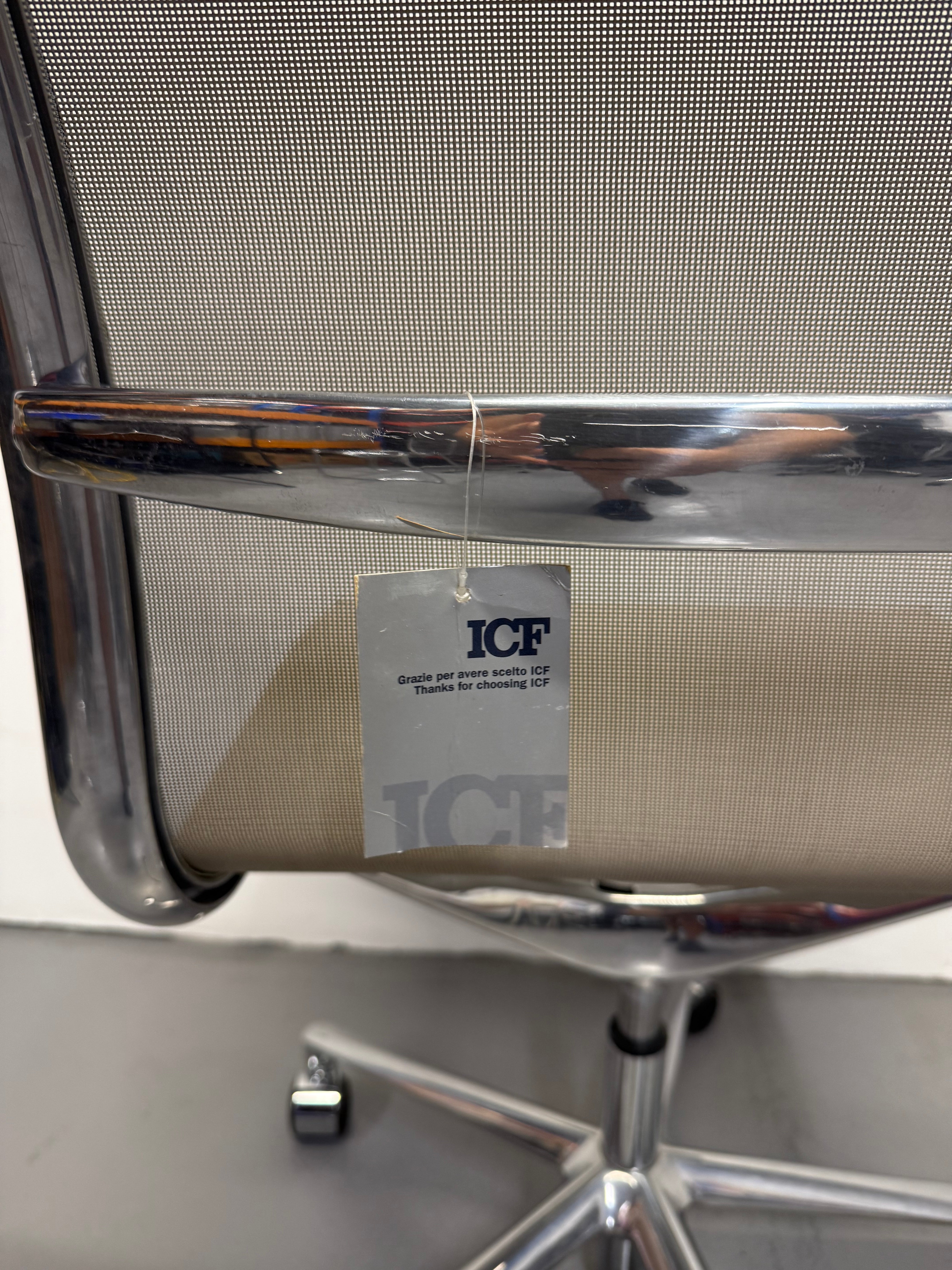 ICF Una Chair – Mesh Office Chair – Armless – Polished Aluminium - Made in Italy