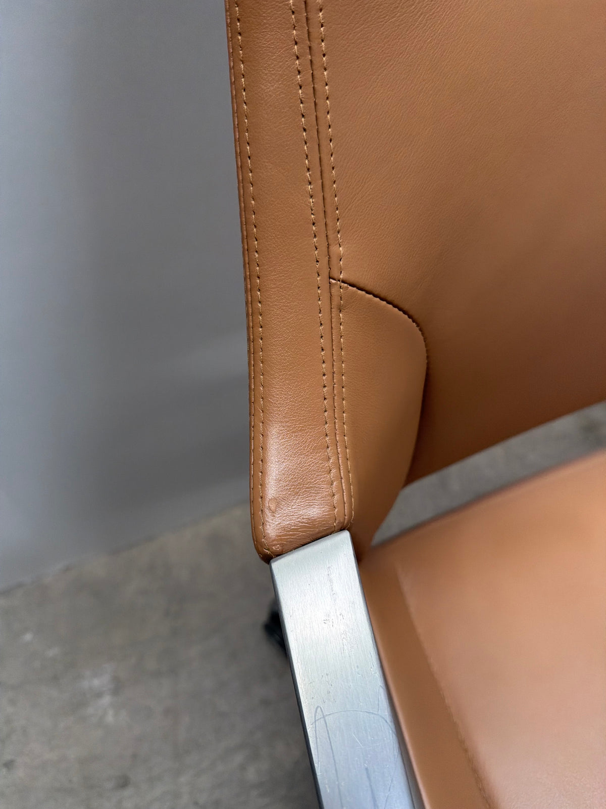 Wilkhahn Graph 301/5 Chair by jehs+laub – Tan Leather, Polished Aluminium – view 15 – pre-owned