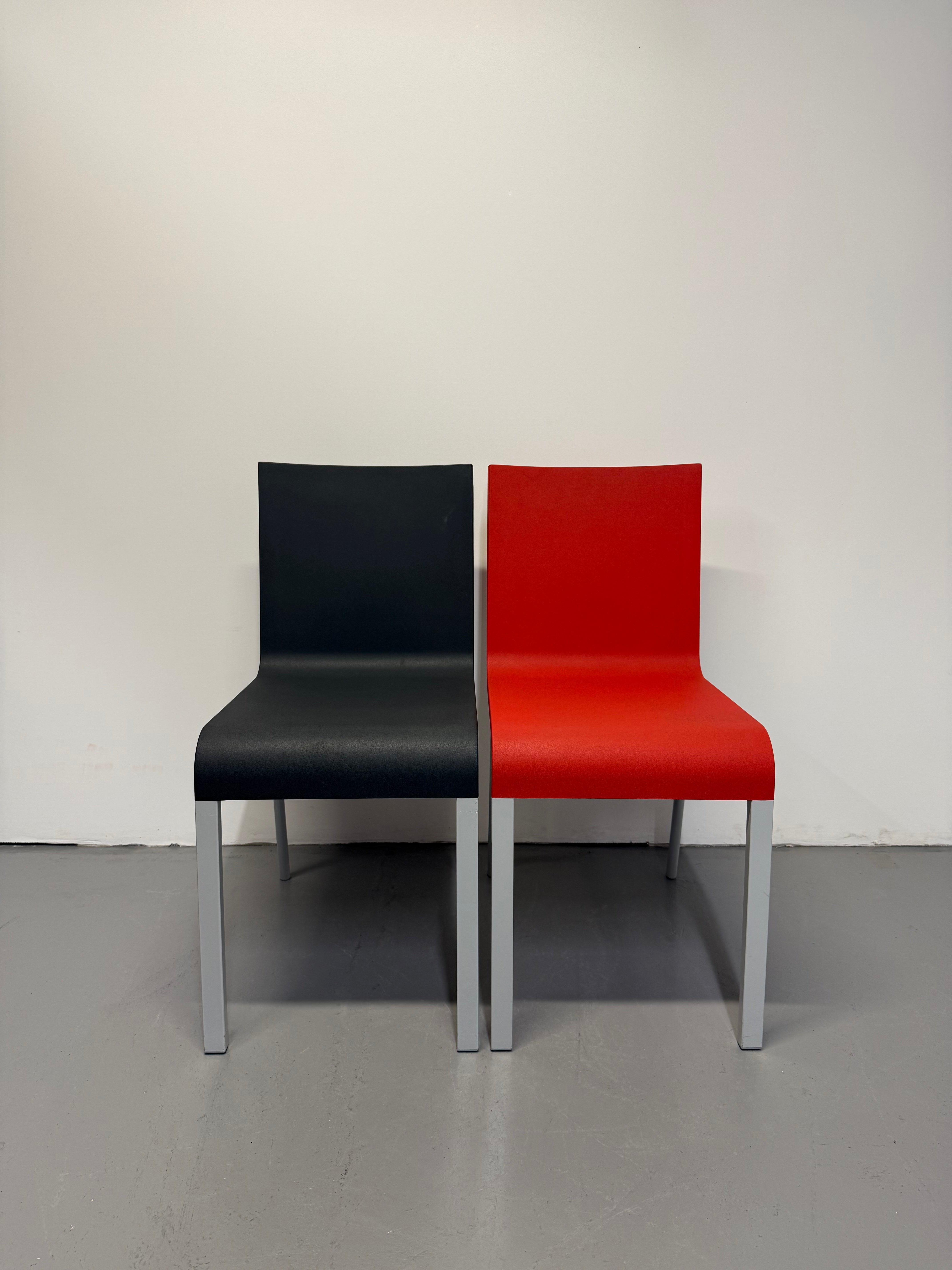 Vitra .03 Chair -Grey