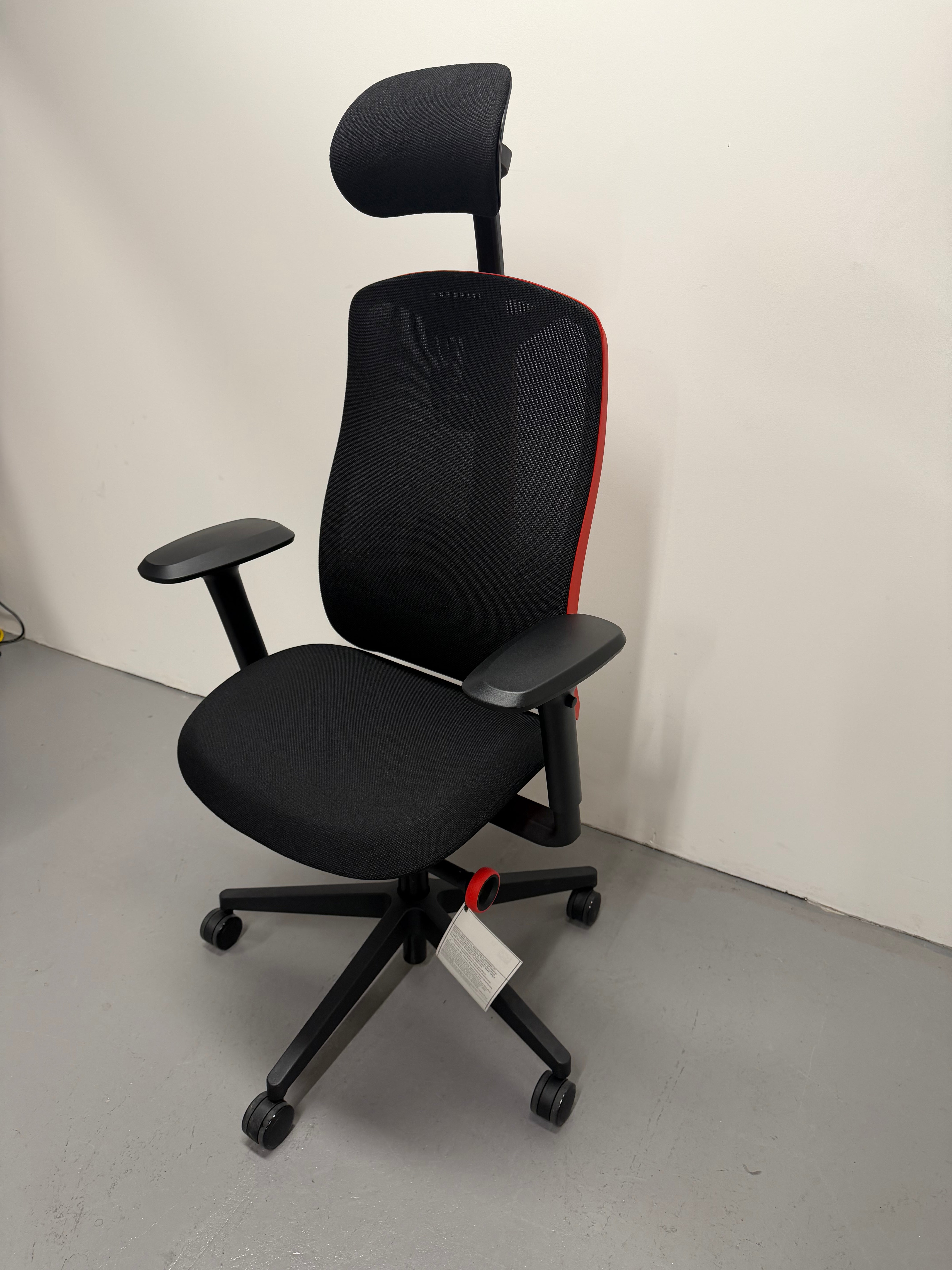 Herman Miller x Logitech G Vantum Gaming Chair 2.0 | Ex-Showroom