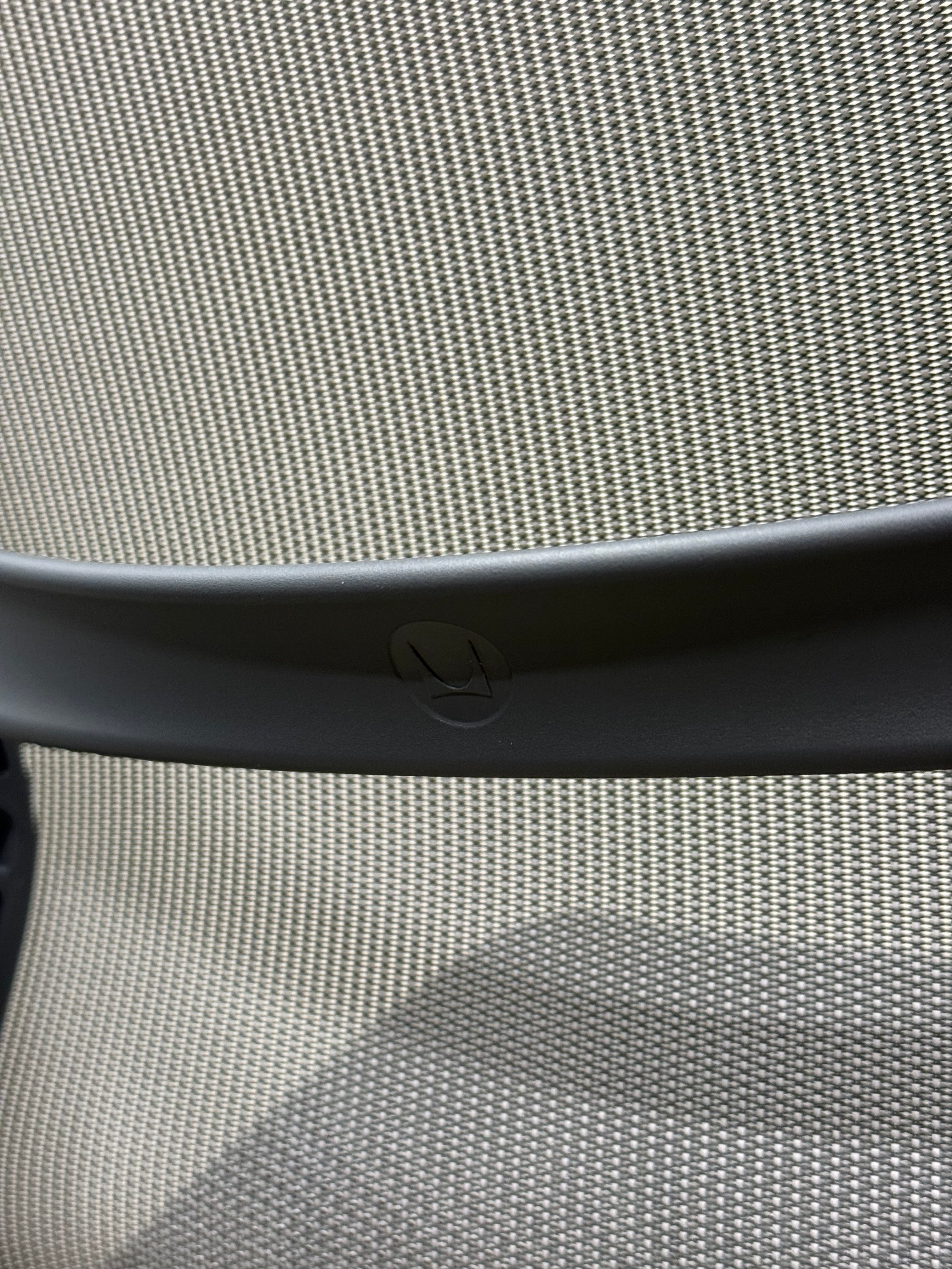 Herman Miller Setu Chair – Armless / Grey