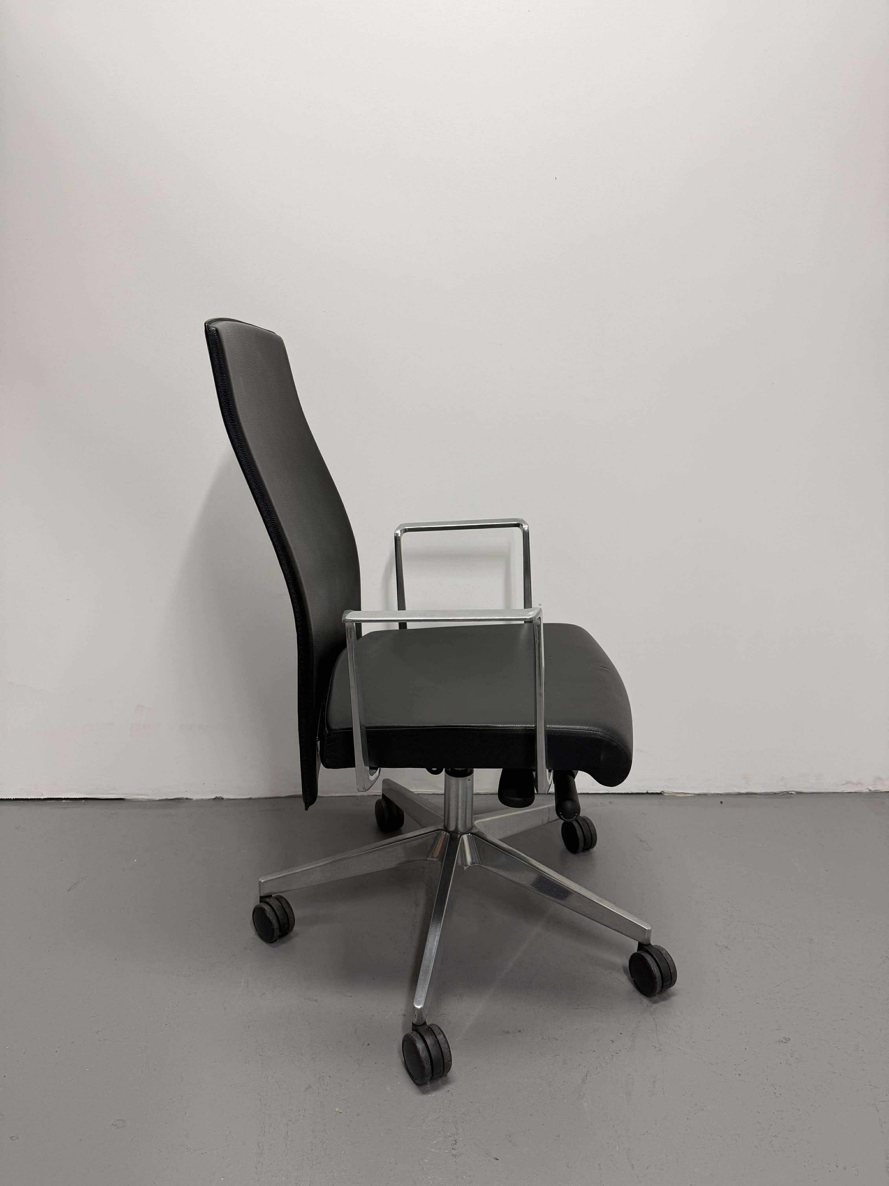 Boardroom Chair - Black Leather & Chrome Base