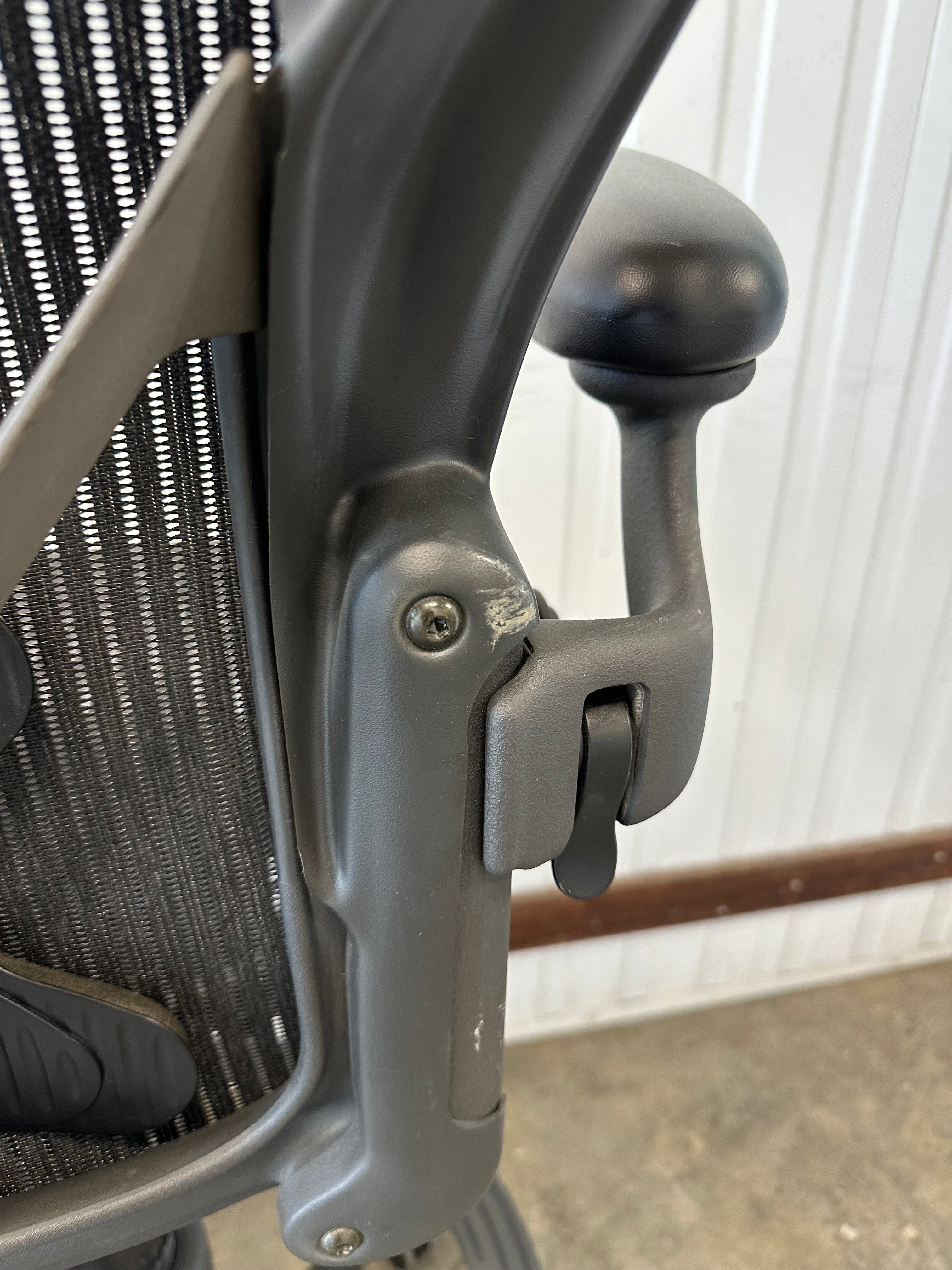 Herman Miller Aeron High drafting stool chair with Posture Fit - Size B