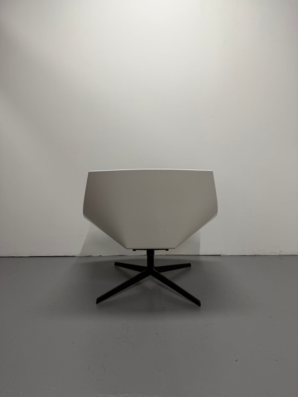 Fritz Hansen Space Lounge Chair by Jehs + Laub – White & Black