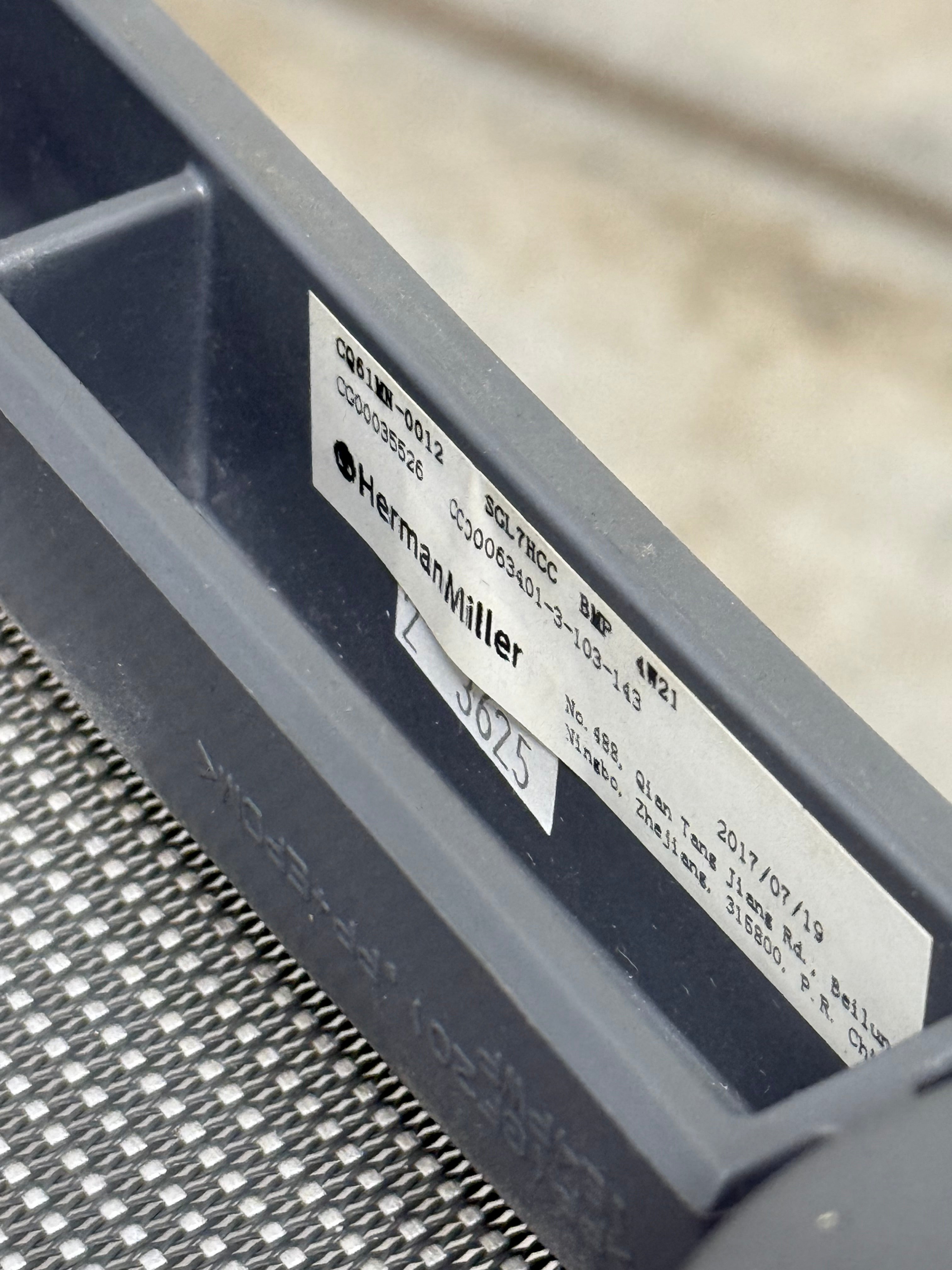 Herman Miller Setu Chair – Armless / Grey