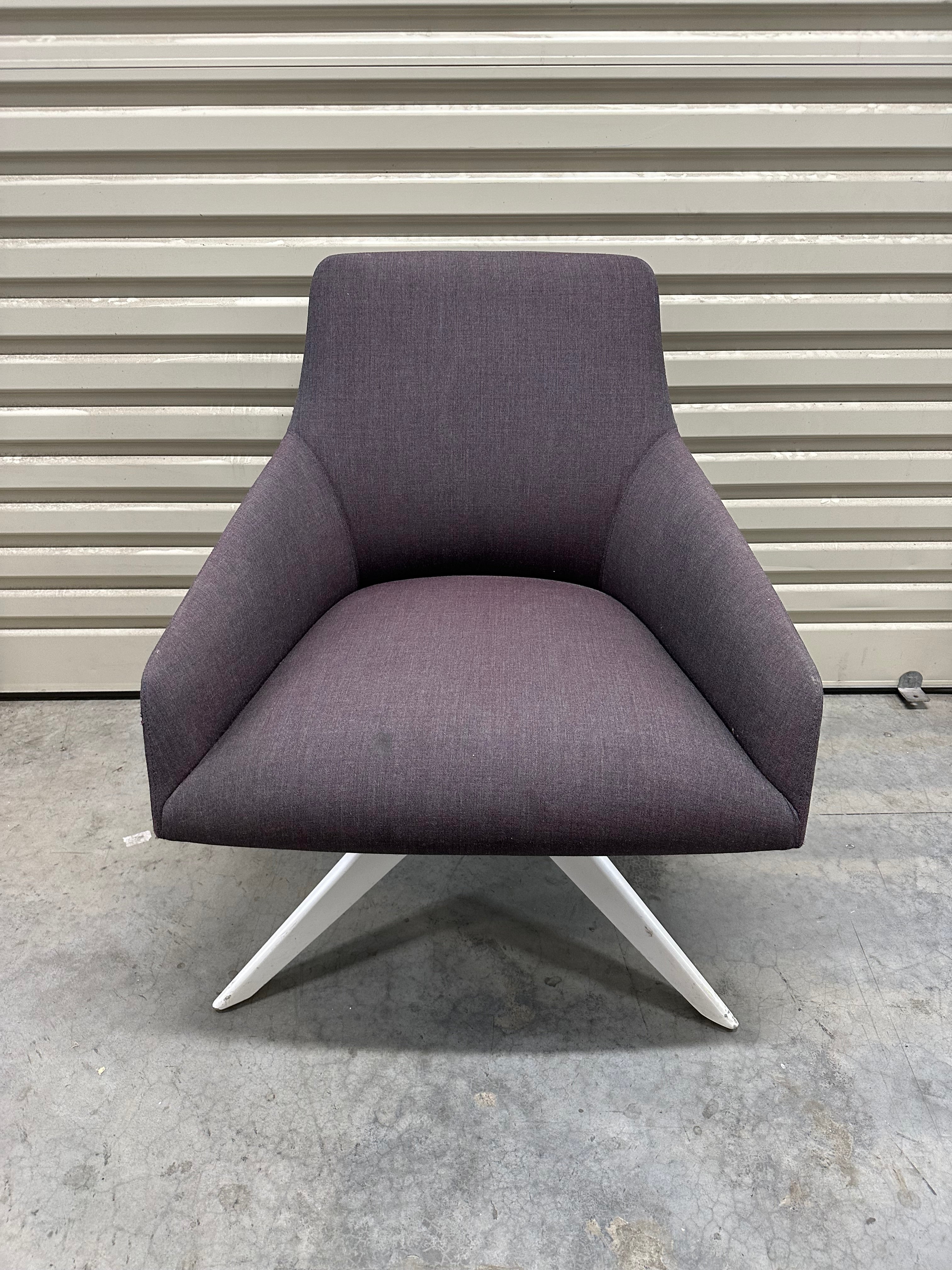 Alya Lounge Chairs BU1524 – Designed by Lievore Altherr Molina for Andreu World