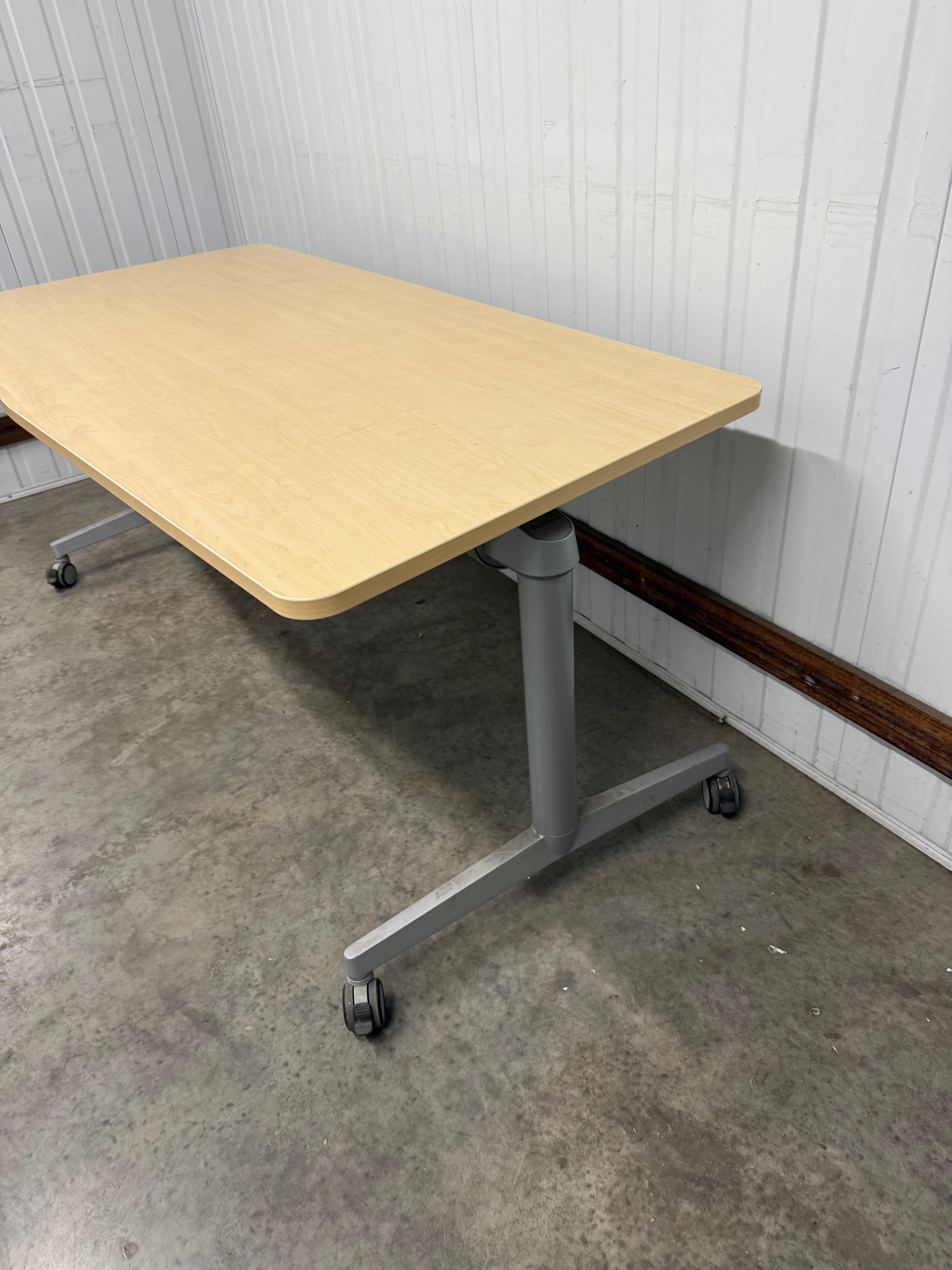 Steelcase flip table
