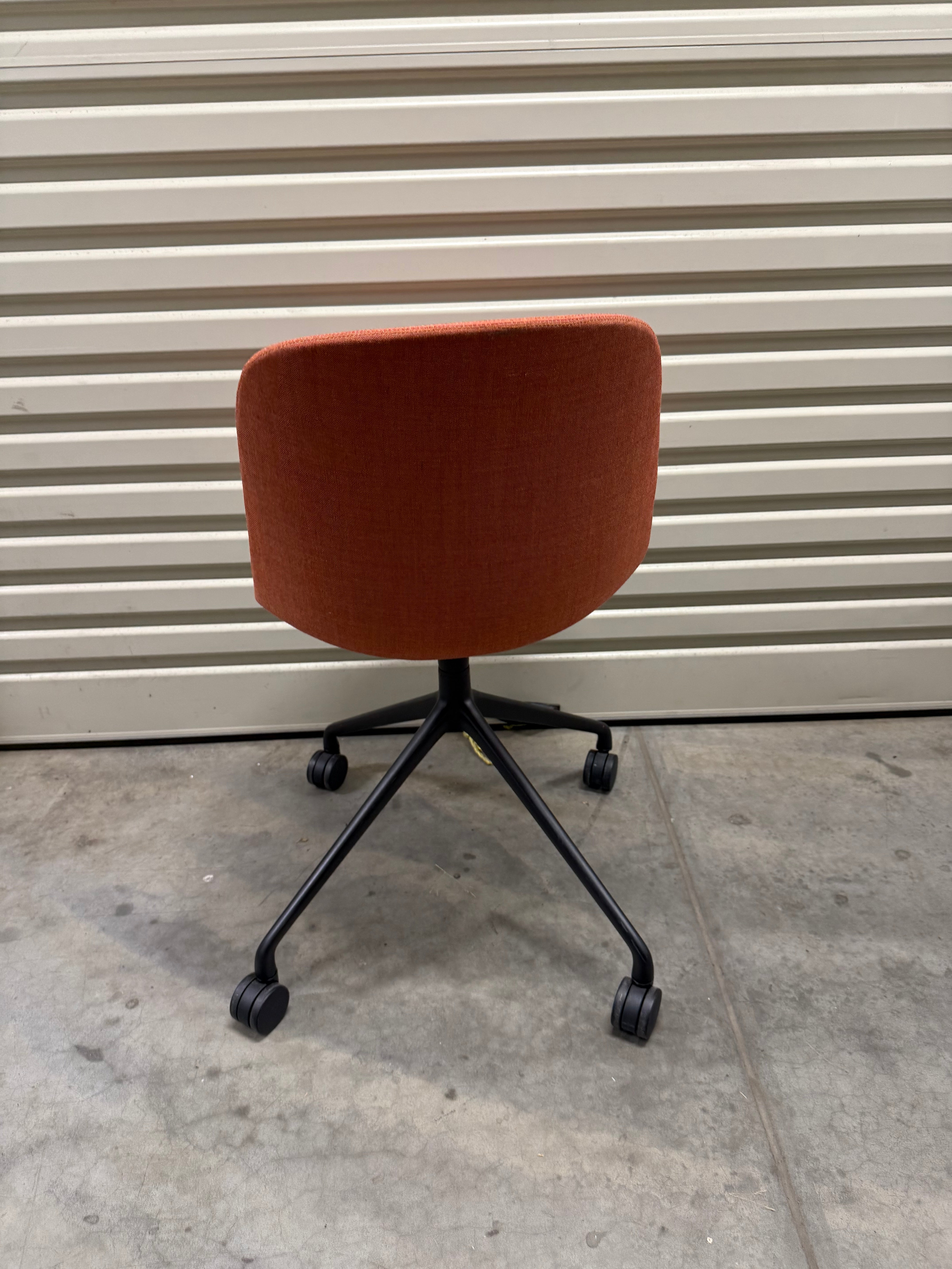 Infinity Pure Loop Mono Chair – Orange Fabric / 4-Star Aluminium Base on Castors
