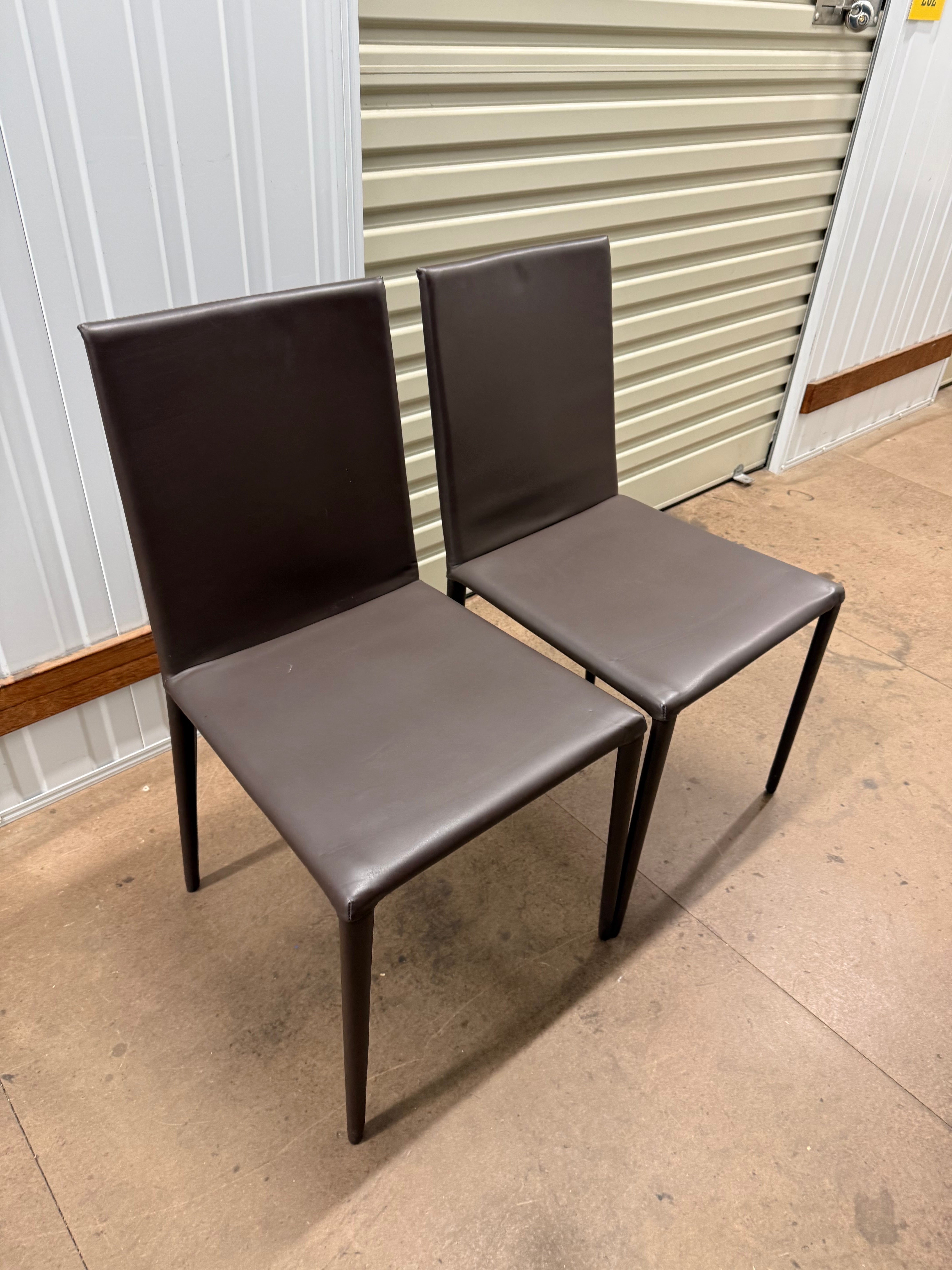 Arper Norma Dining Chair – Brown Leather Upholstered