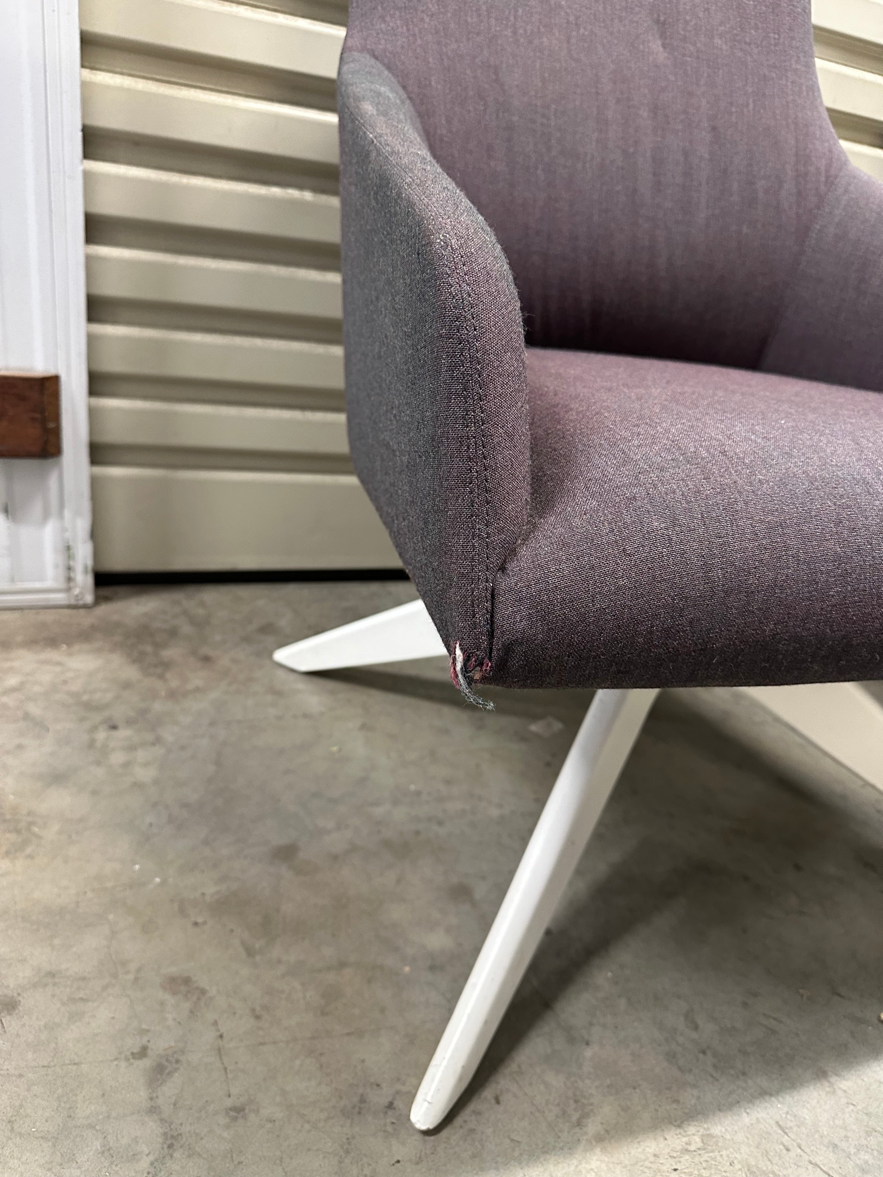 Alya Lounge Chairs BU1524 – Designed by Lievore Altherr Molina for Andreu World