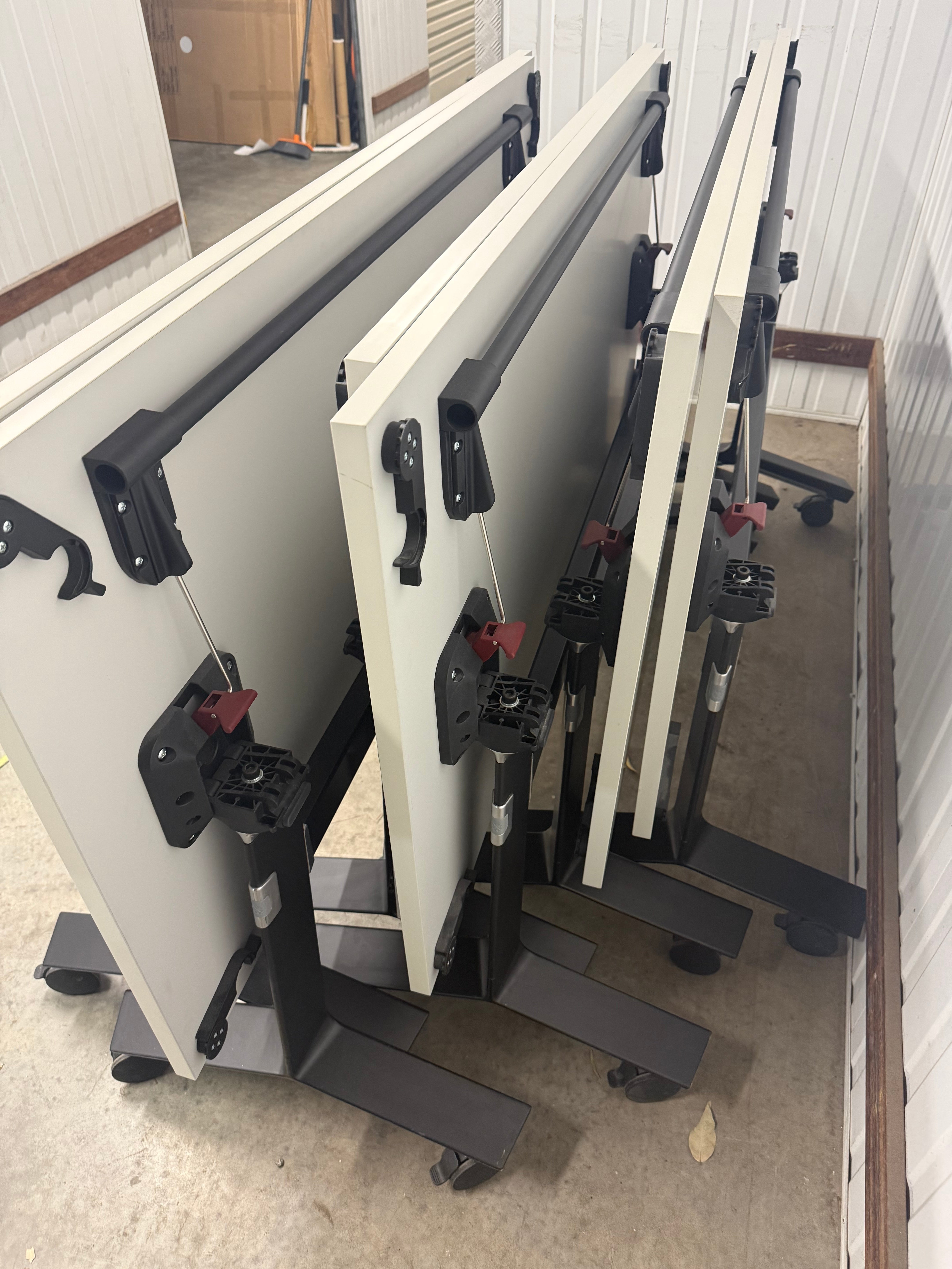 Thinking Works Blade Flip Folding Table - White Top with Black Frame