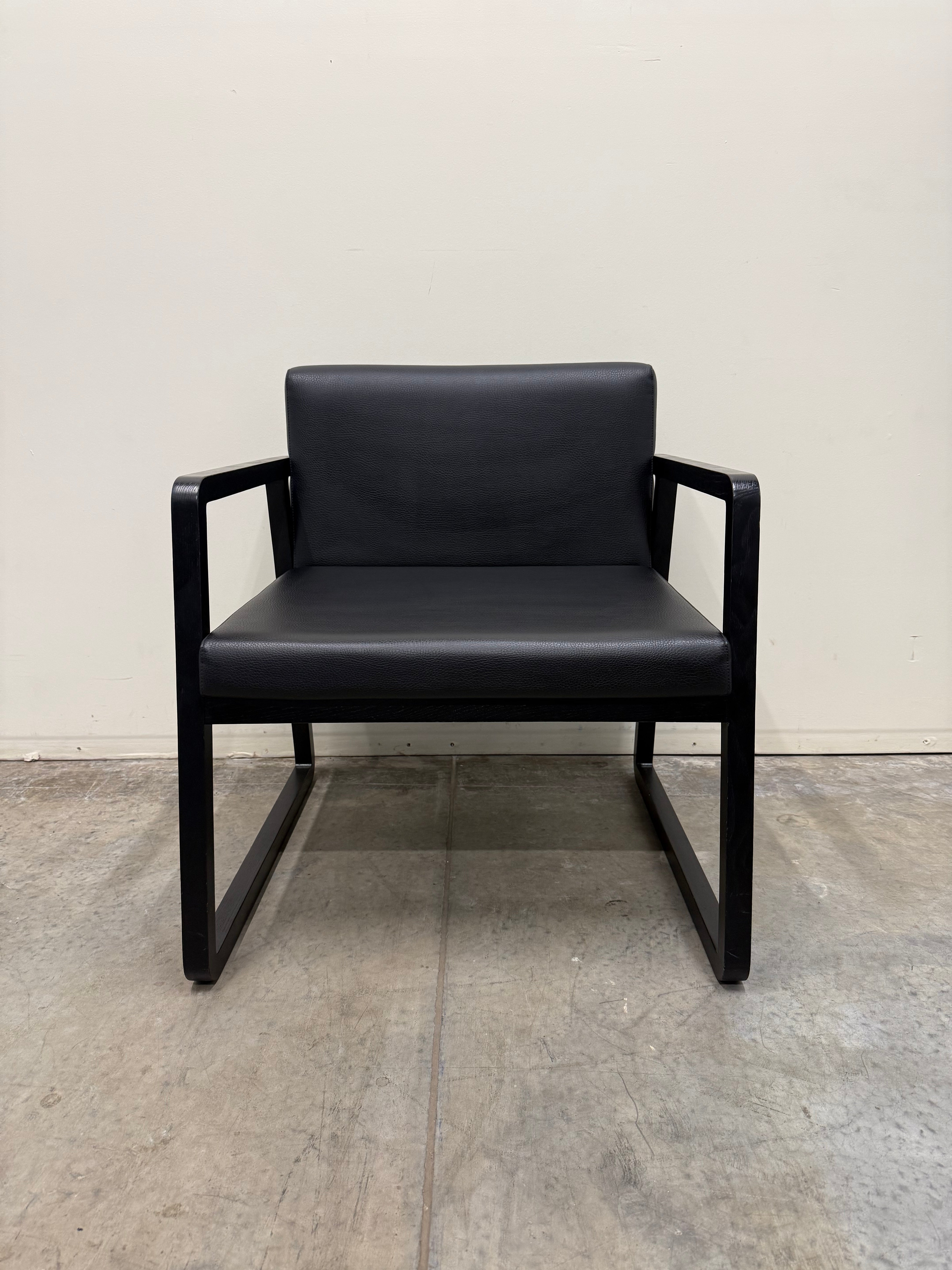 Woodmark Lounge Armchair – Black Leather / Timber Frame