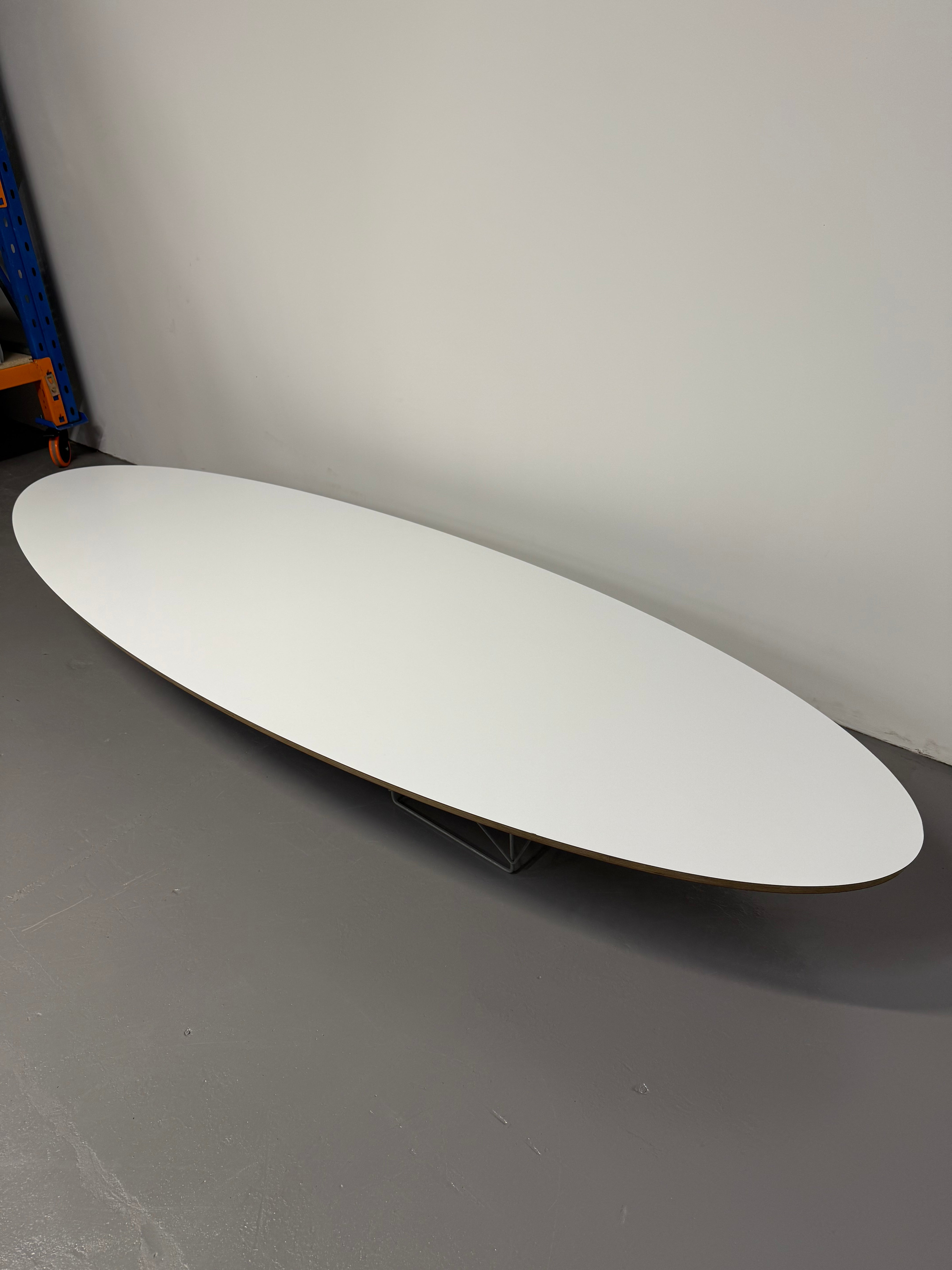 Eames Wire Base Elliptical Table – “Surfboard Table” by Herman miller