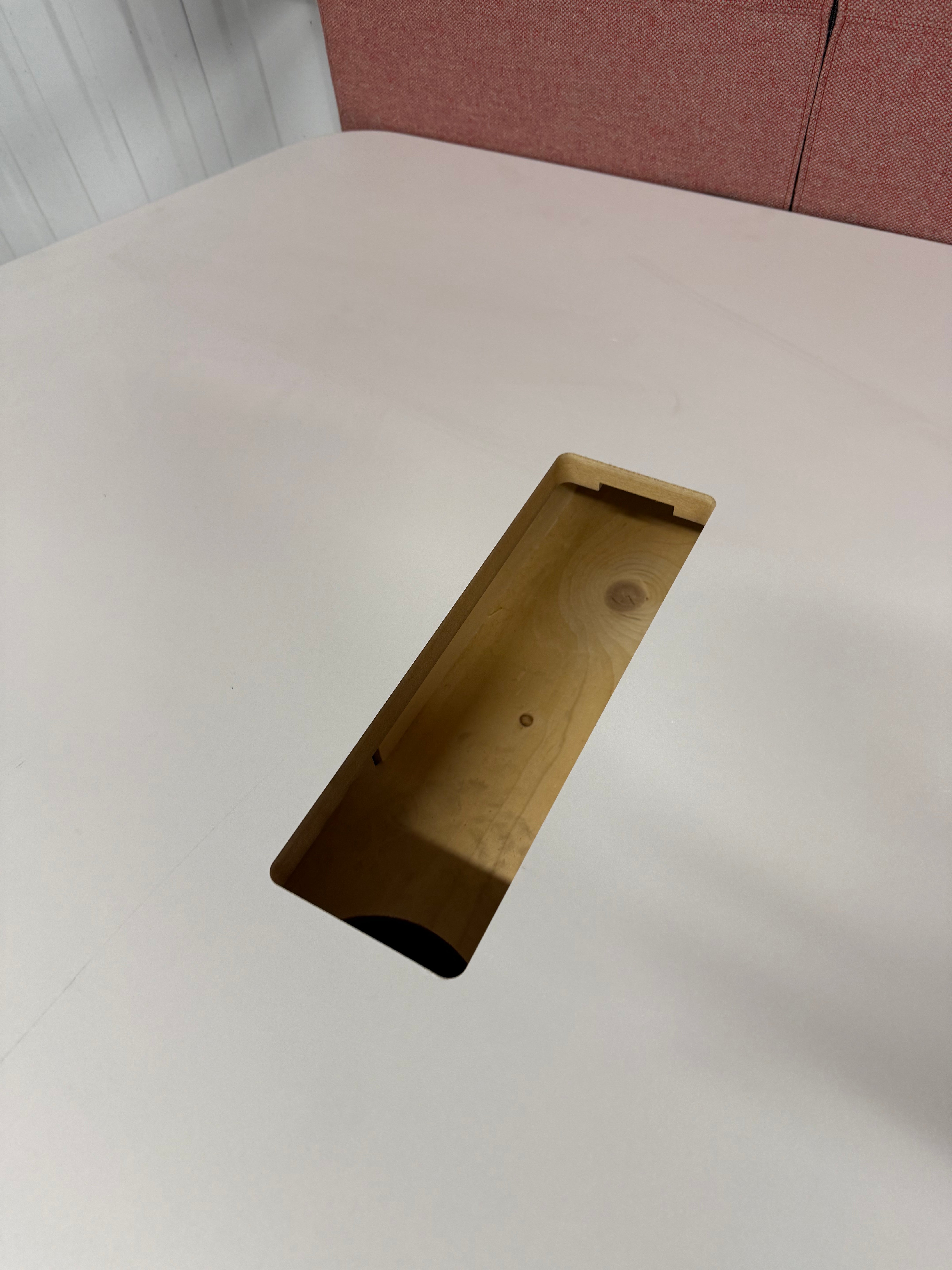 Orangebox Away From The Desk Media Unit - Collaboration desk