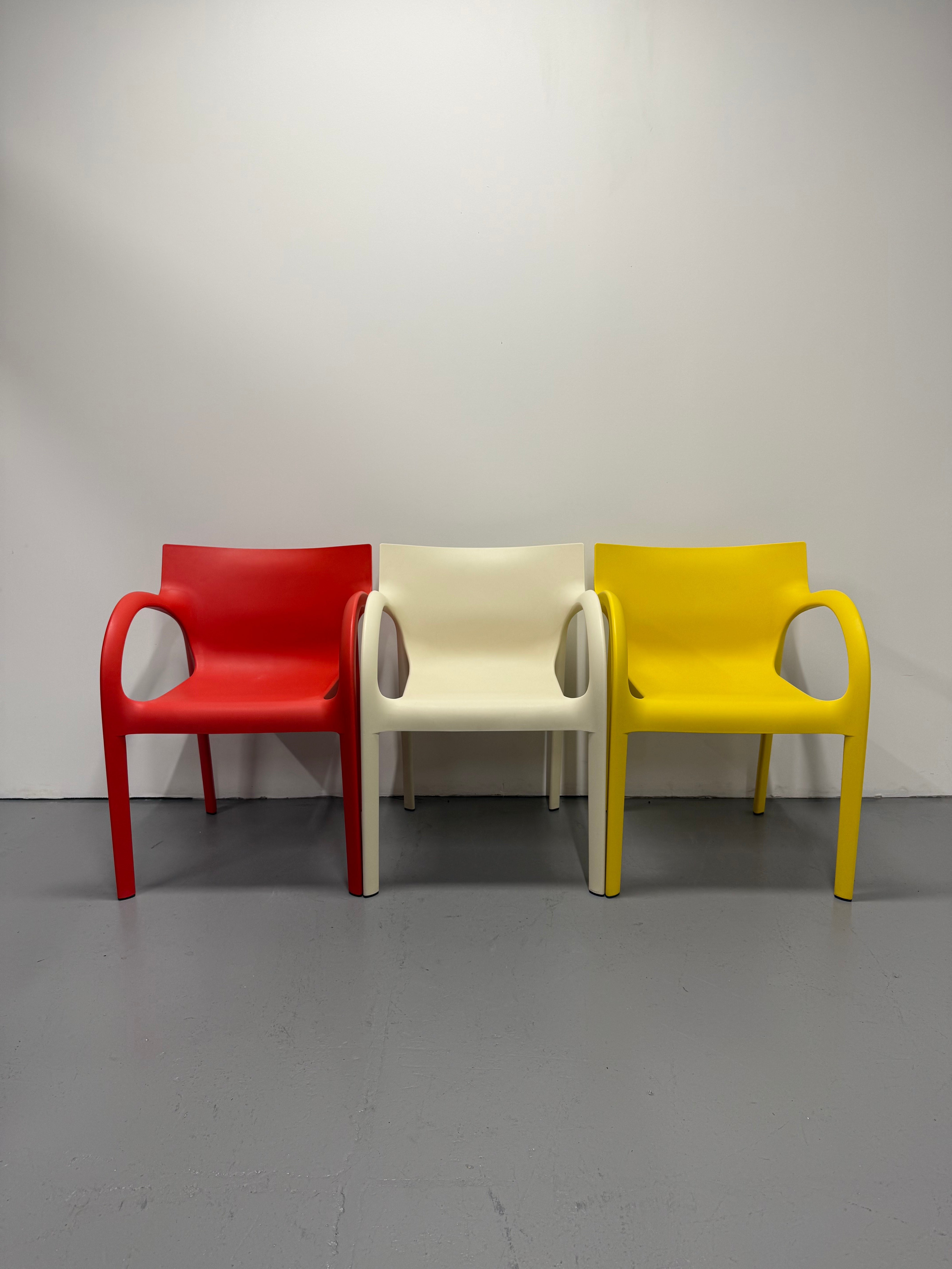 Segis Poppy Star Outdoor Chair – Red (4-Leg Base)