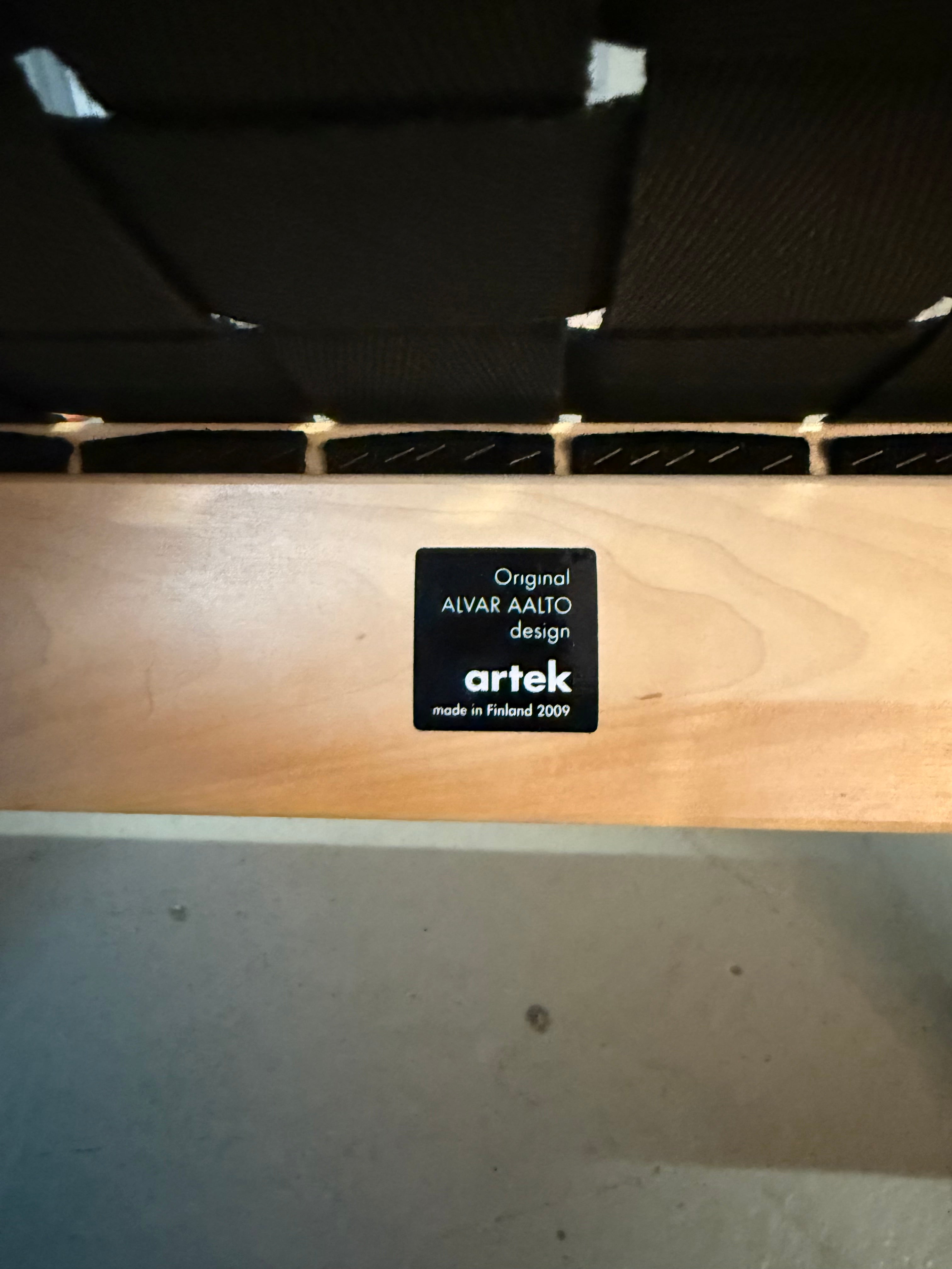 Artek Aalto Armchair 406 – Birch / Black Webbing