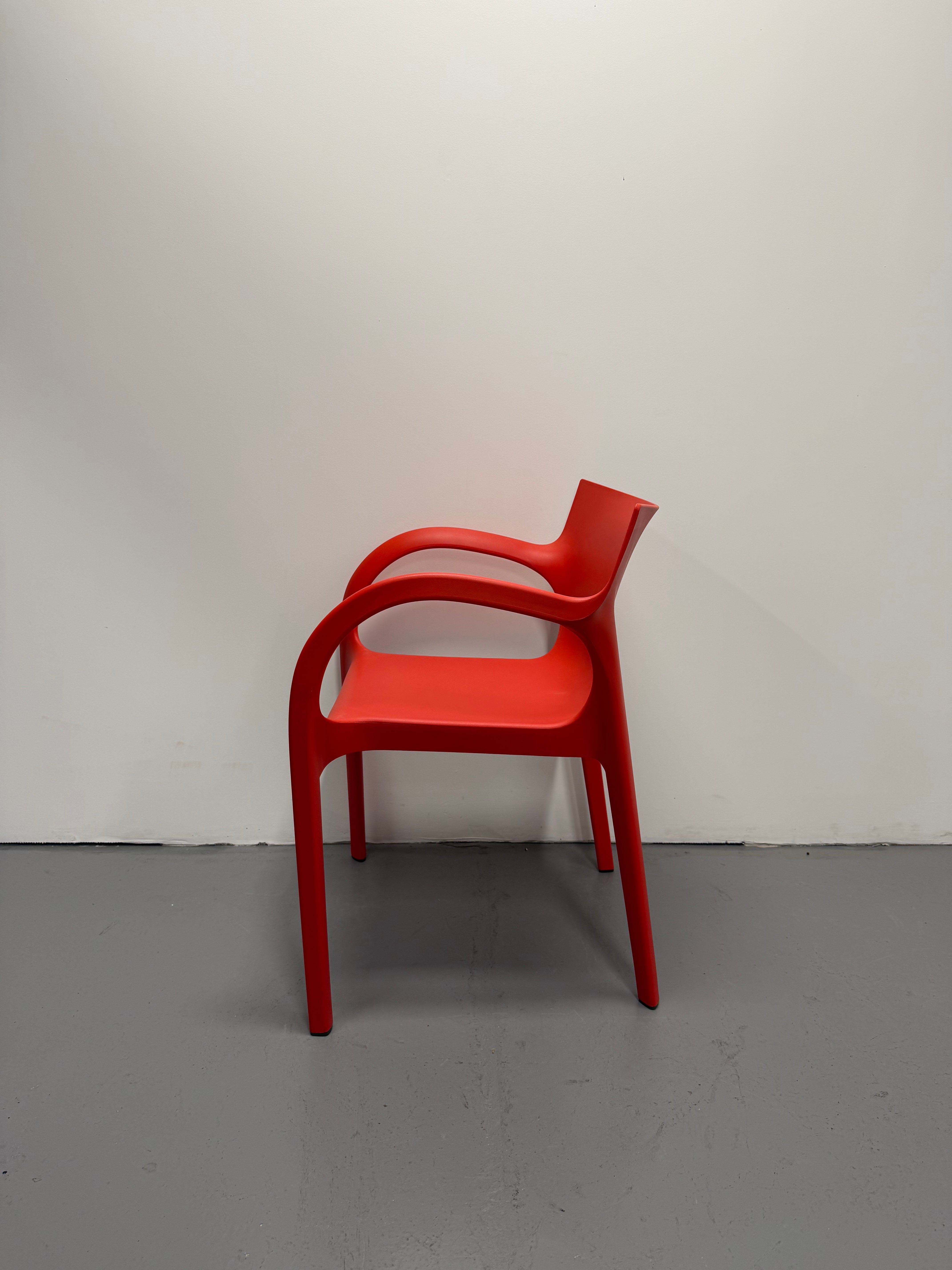 Segis Poppy Star Outdoor Chair – Red (4-Leg Base)