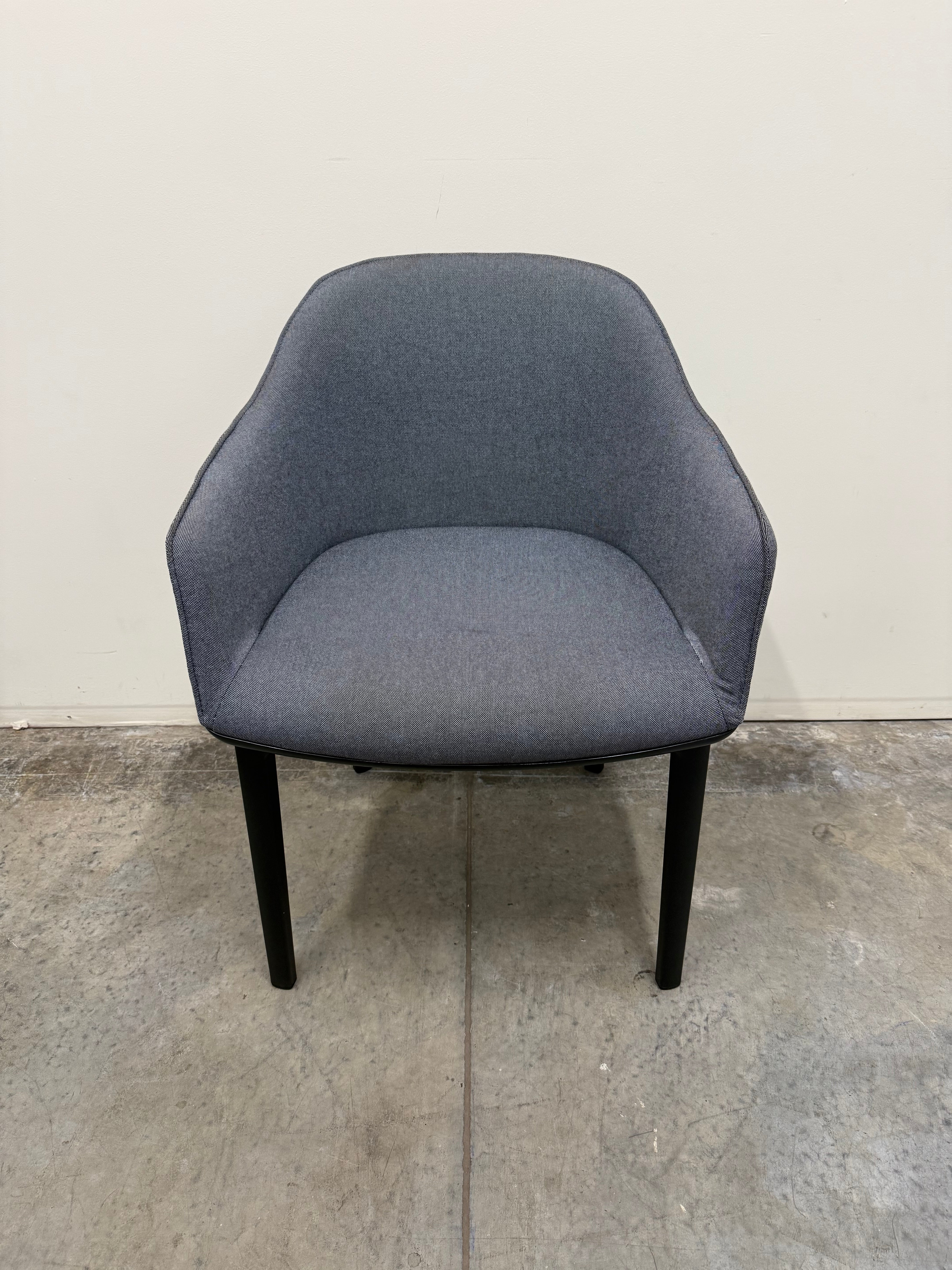Vitra Softshell Chair – 4-Leg Base in Grey Fabric