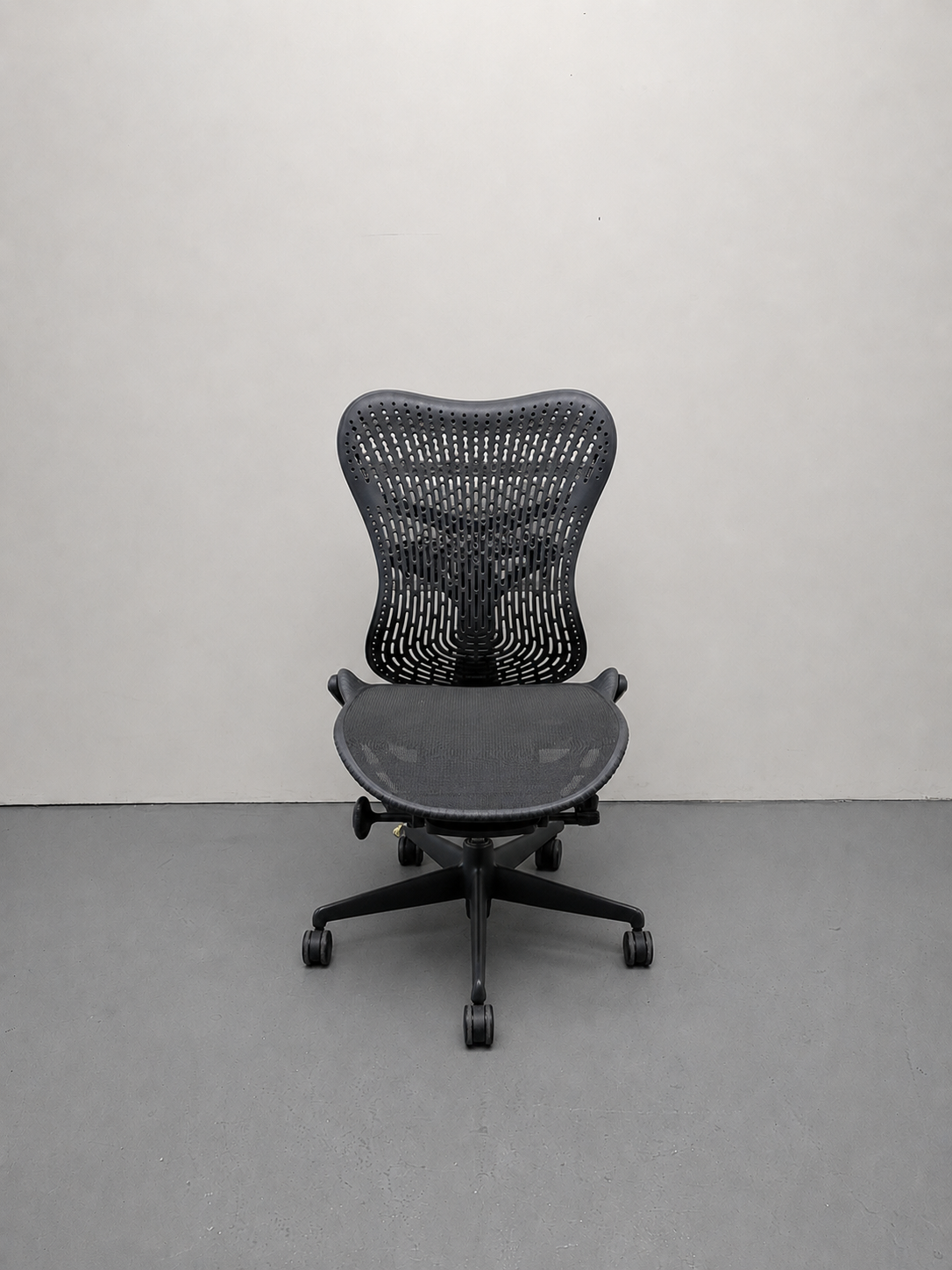 Herman Miller Mirra 2 Triflex Office Chair - No Arms
