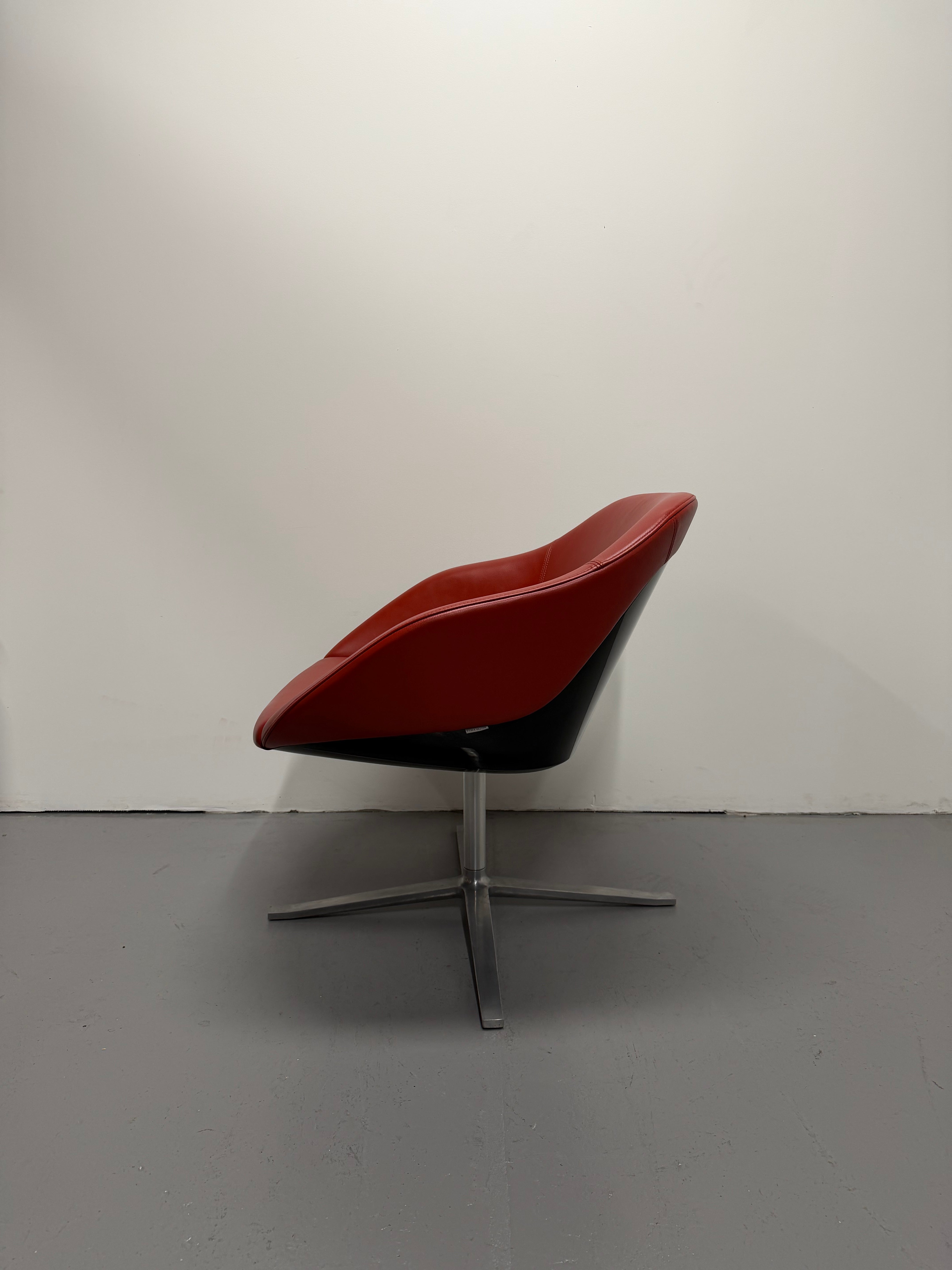 Walter Knoll Turtle Chair – Red Leather