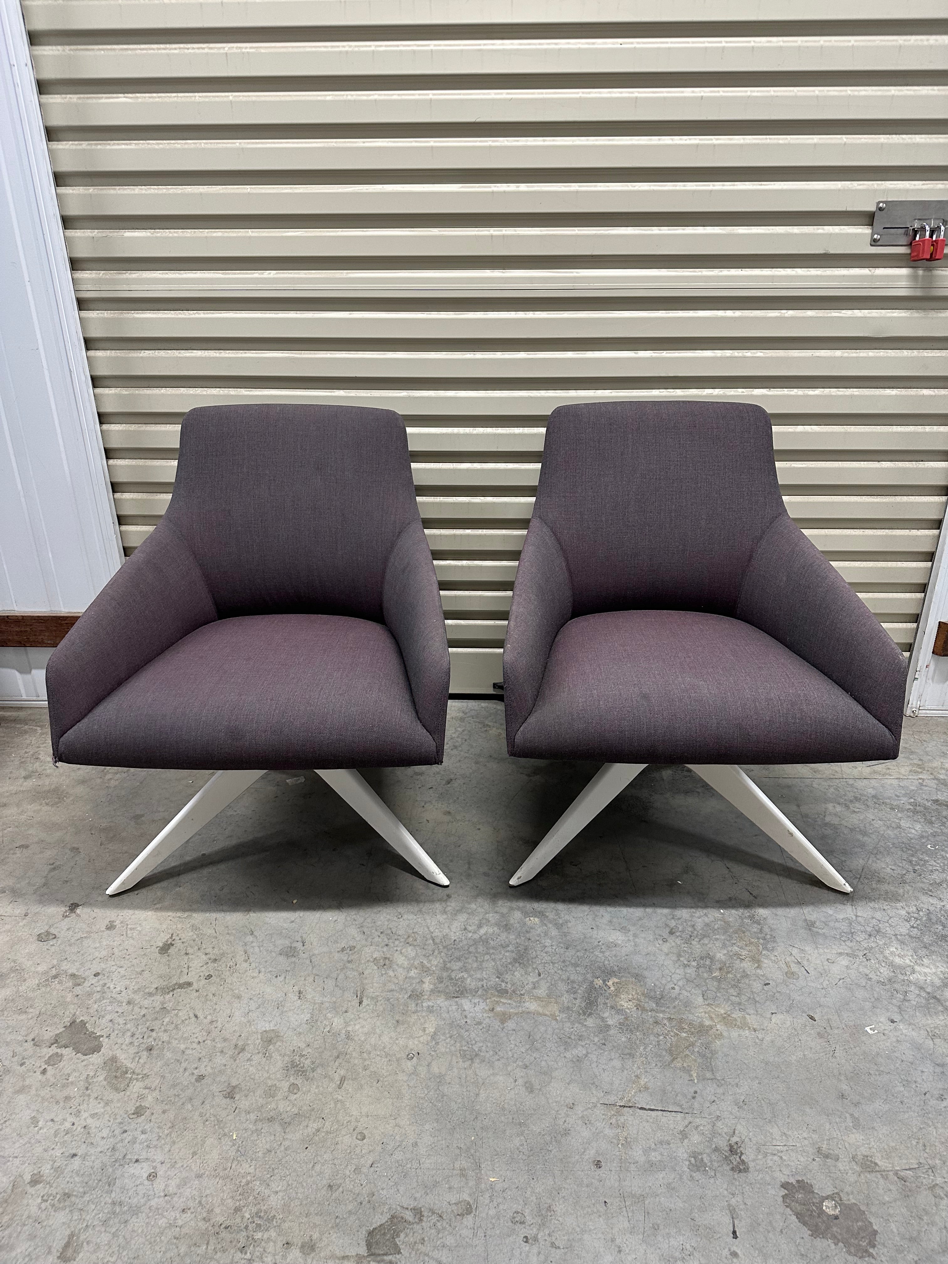 Alya Lounge Chairs BU1524 – Designed by Lievore Altherr Molina for Andreu World