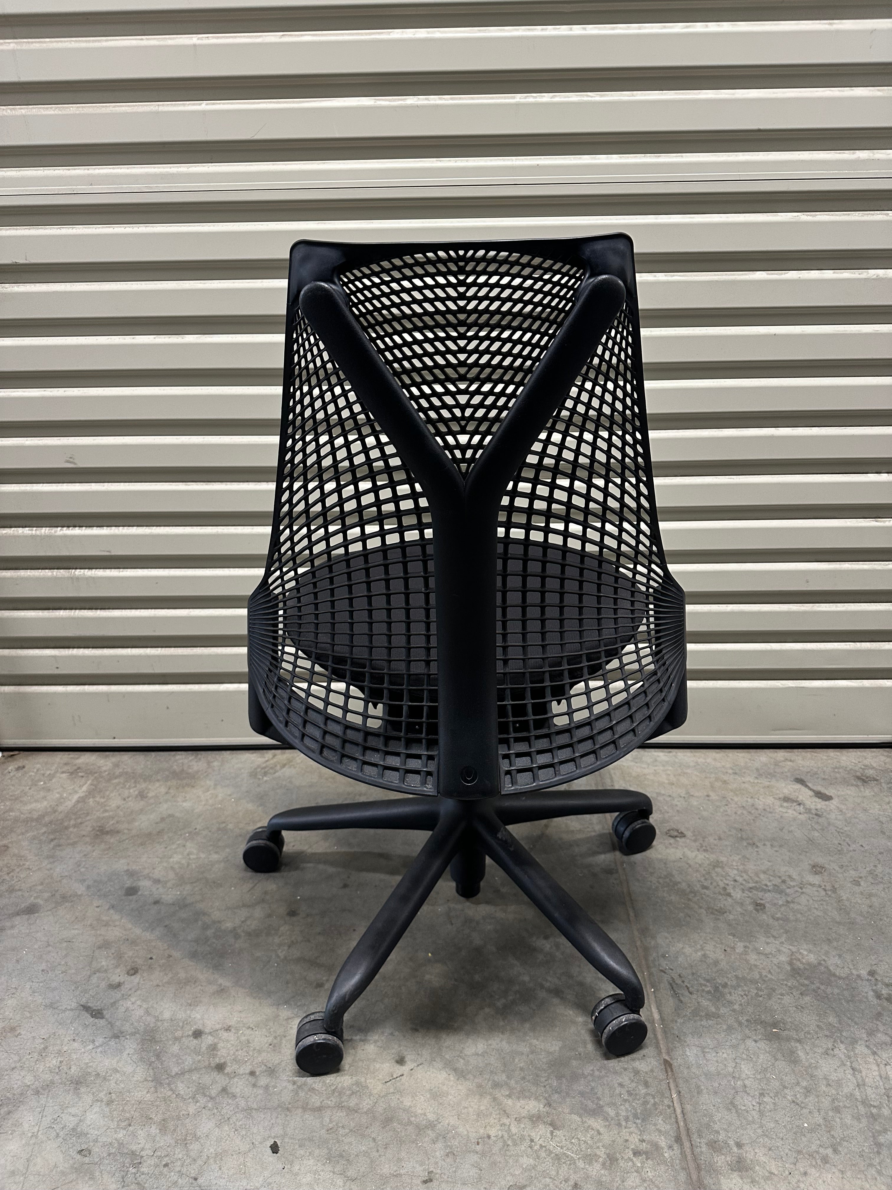 Herman Miller Sayl Chair – No Armrest - Black