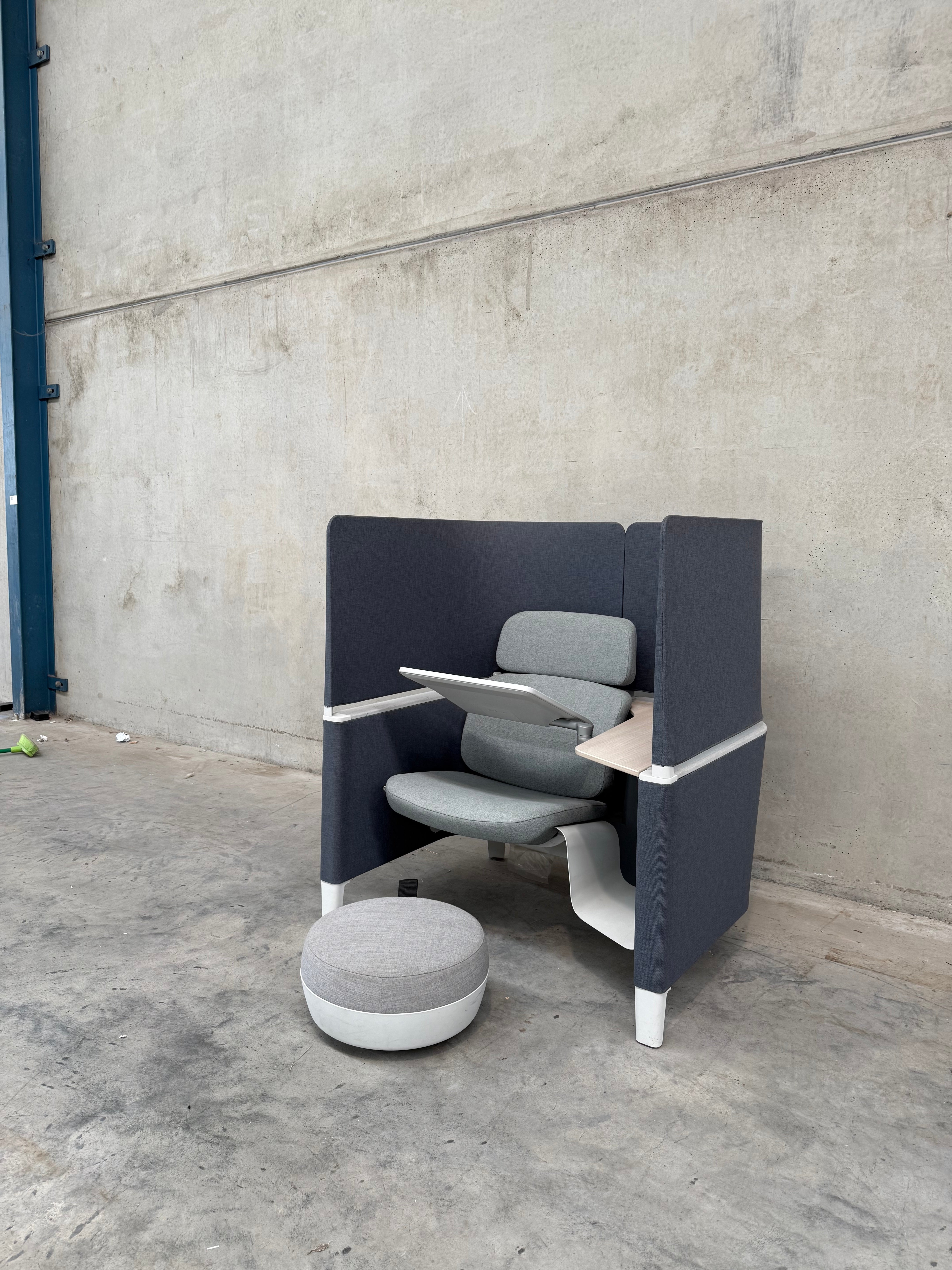 Steelcase Brody WorkLounge - Privacy Work Booth Lounge with Work Surface