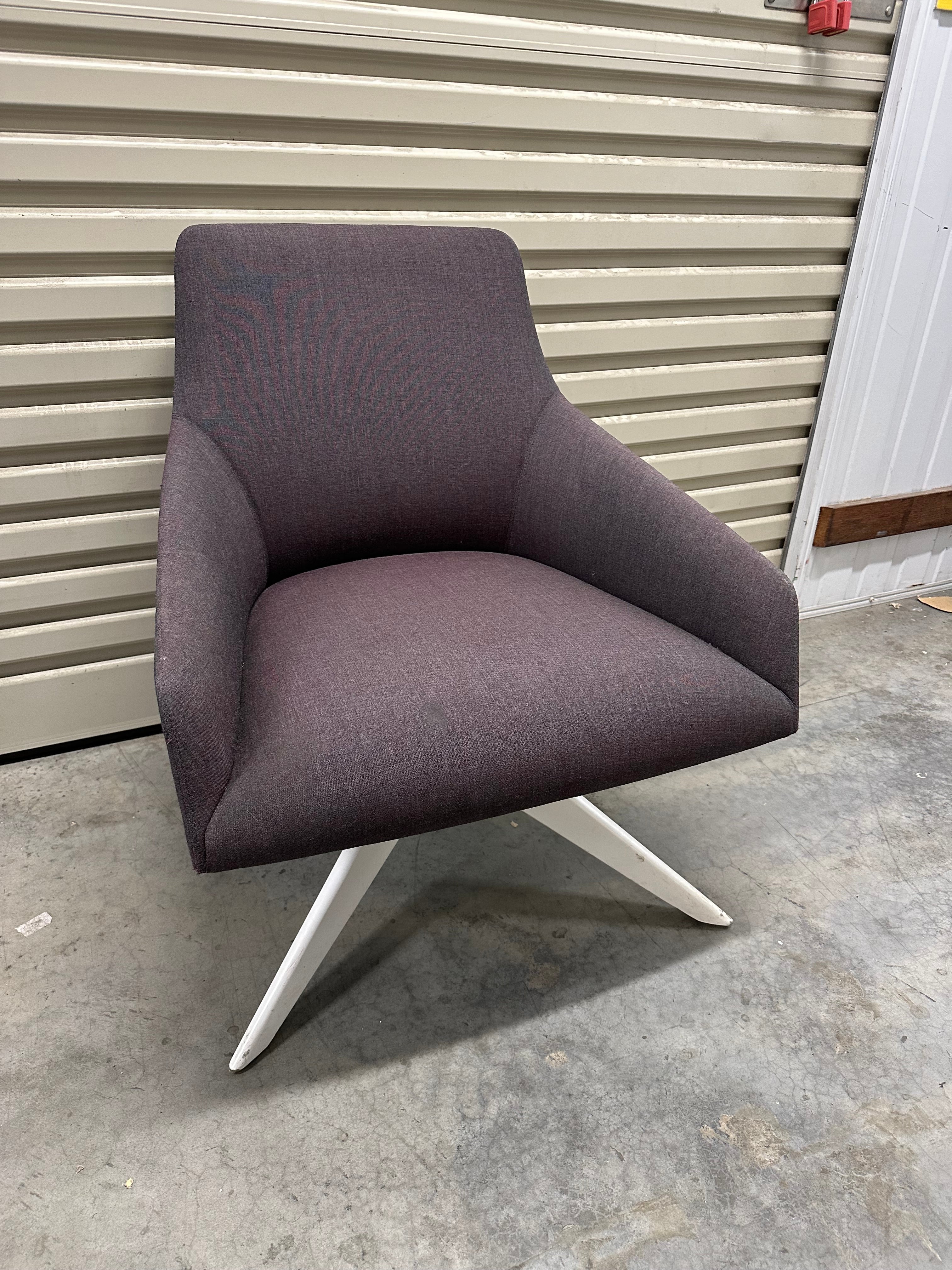 Alya Lounge Chairs BU1524 – Designed by Lievore Altherr Molina for Andreu World