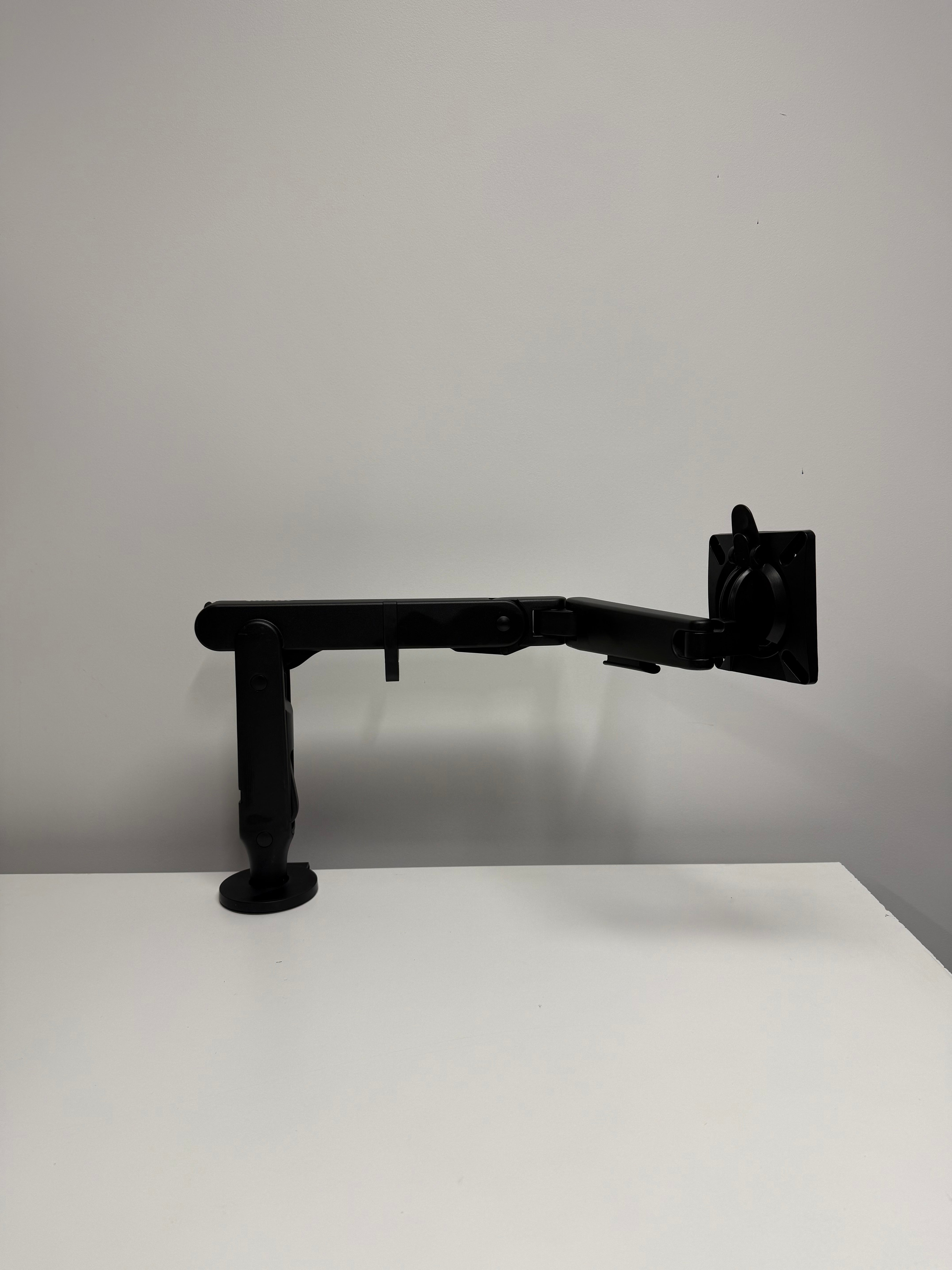 Ollin Single Monitor Arm by Colebrook Bosson Saunders - Black