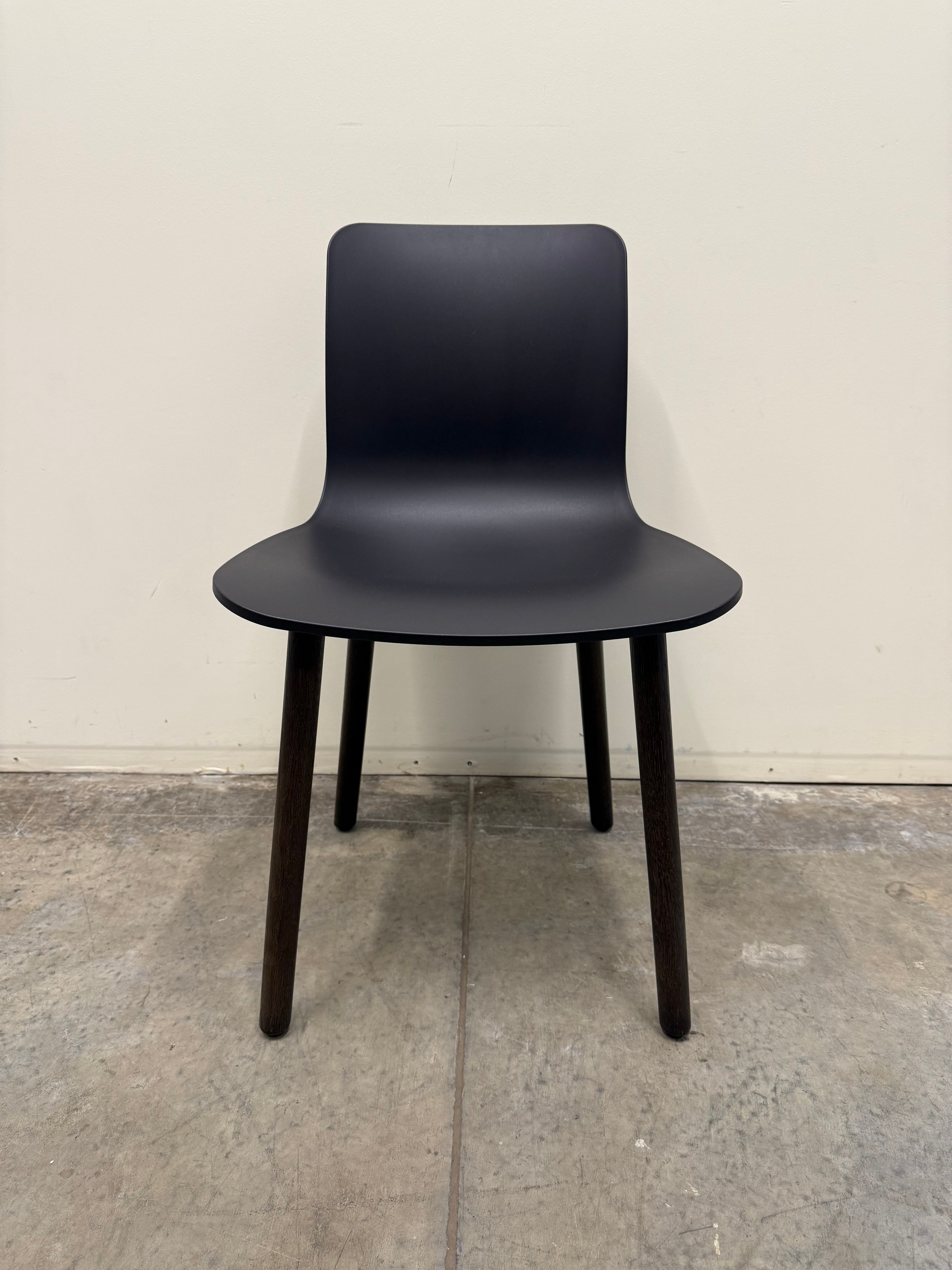 Vitra HAL Wood Chair by Jasper Morrison – Black Seat with Dark Oak Legs