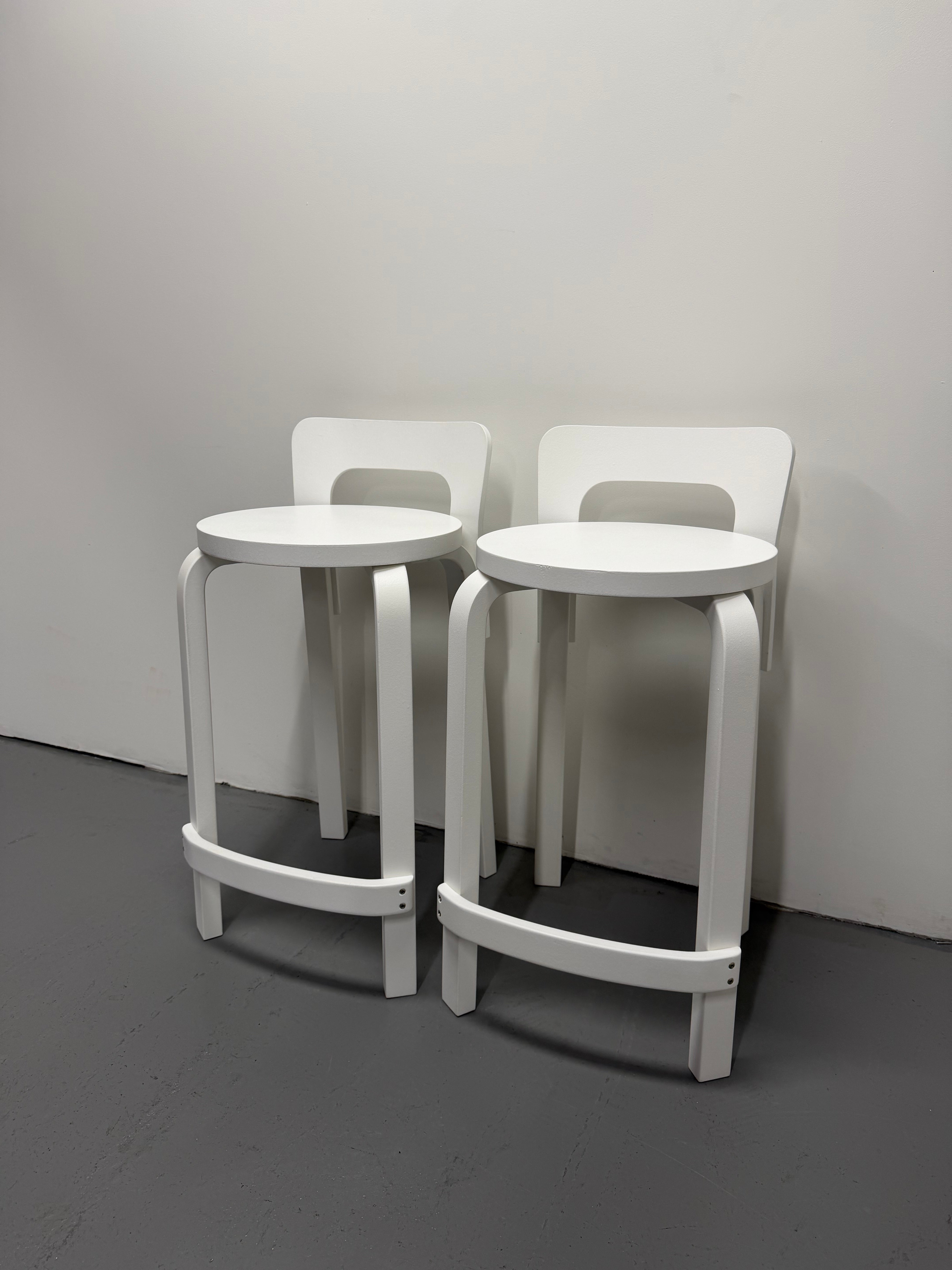 Artek Aalto K65 High Chair – White